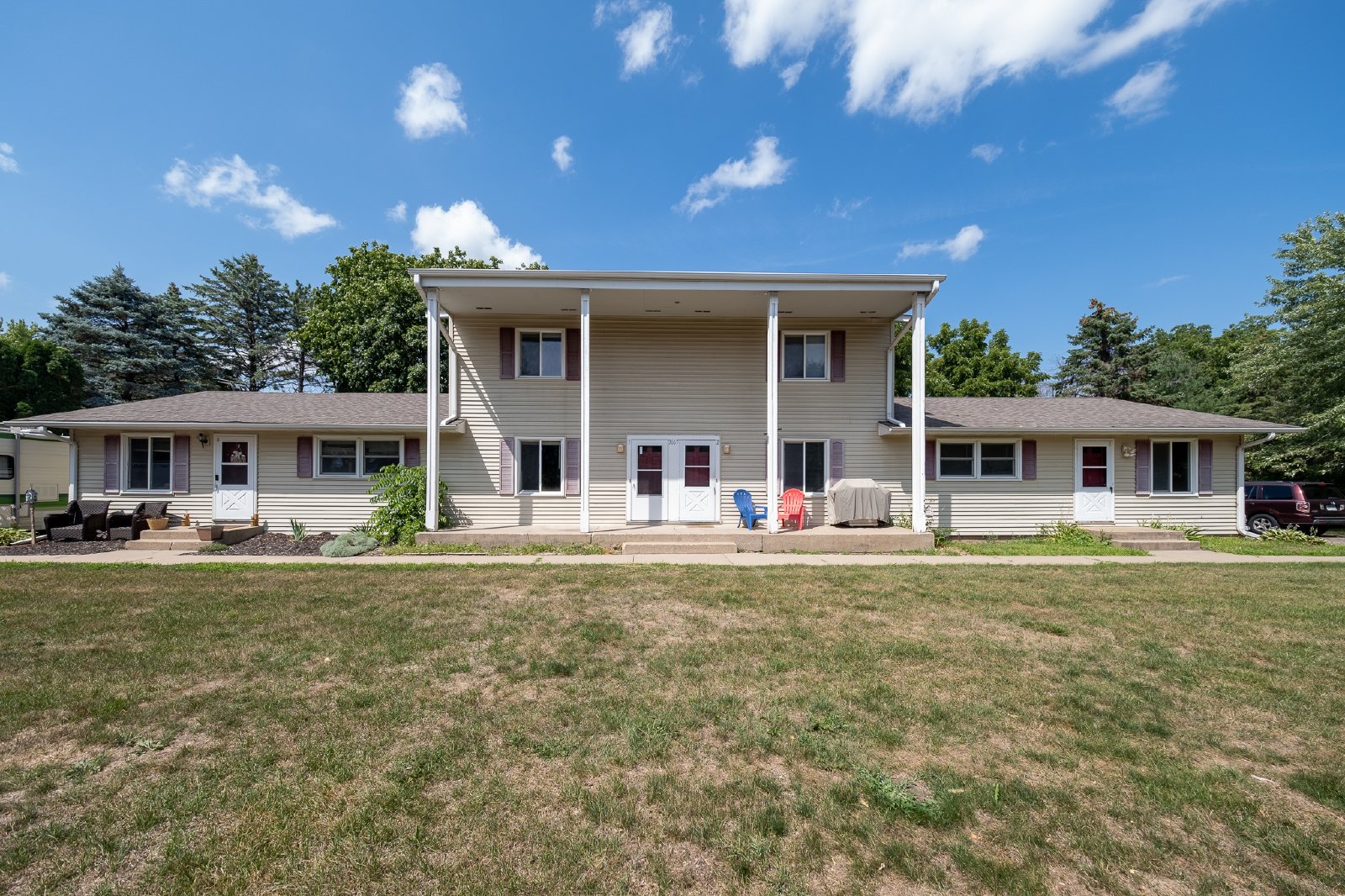 Upper 204th Street West, Empire (3667) MJ ER2 - 4 property image
