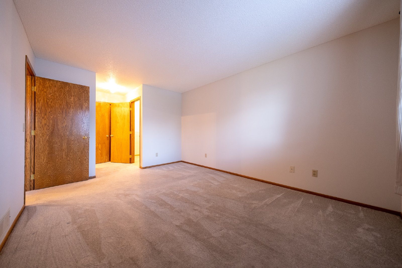 147th Street West, Apple Valley (7991) JP CW1 - 1 property image