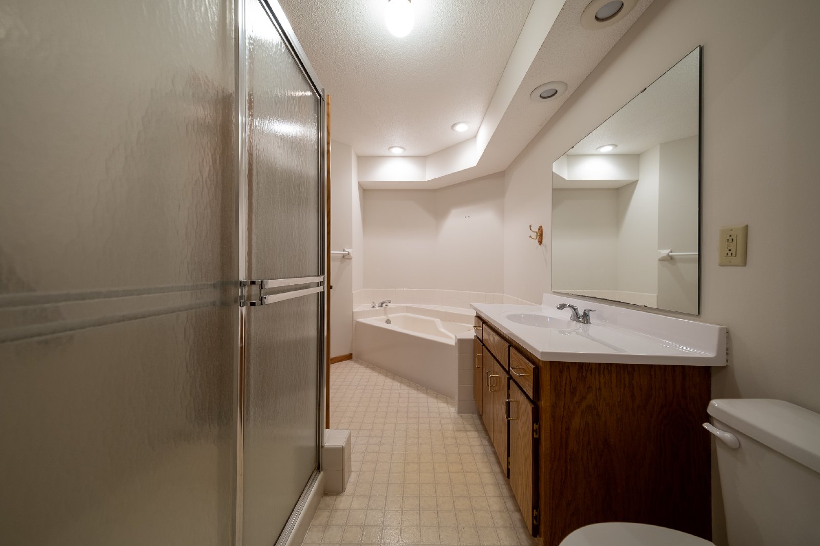 147th Street West, Apple Valley (7991) JP CW1 - 1 property image