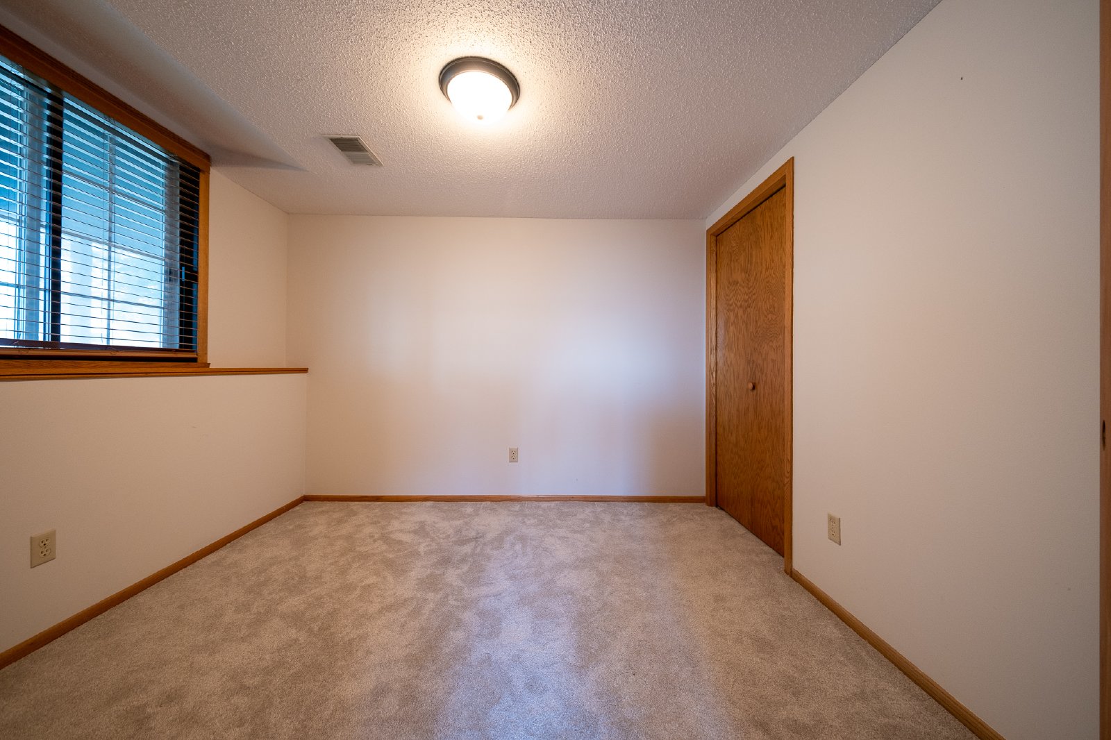 147th Street West, Apple Valley (7991) JP CW1 - 1 property image