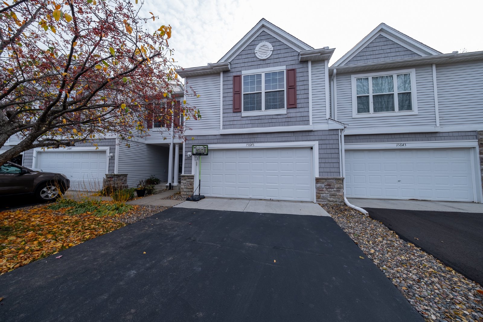 Float Court, Apple Valley (15645) JP CW1 **HWP** - 1 property image