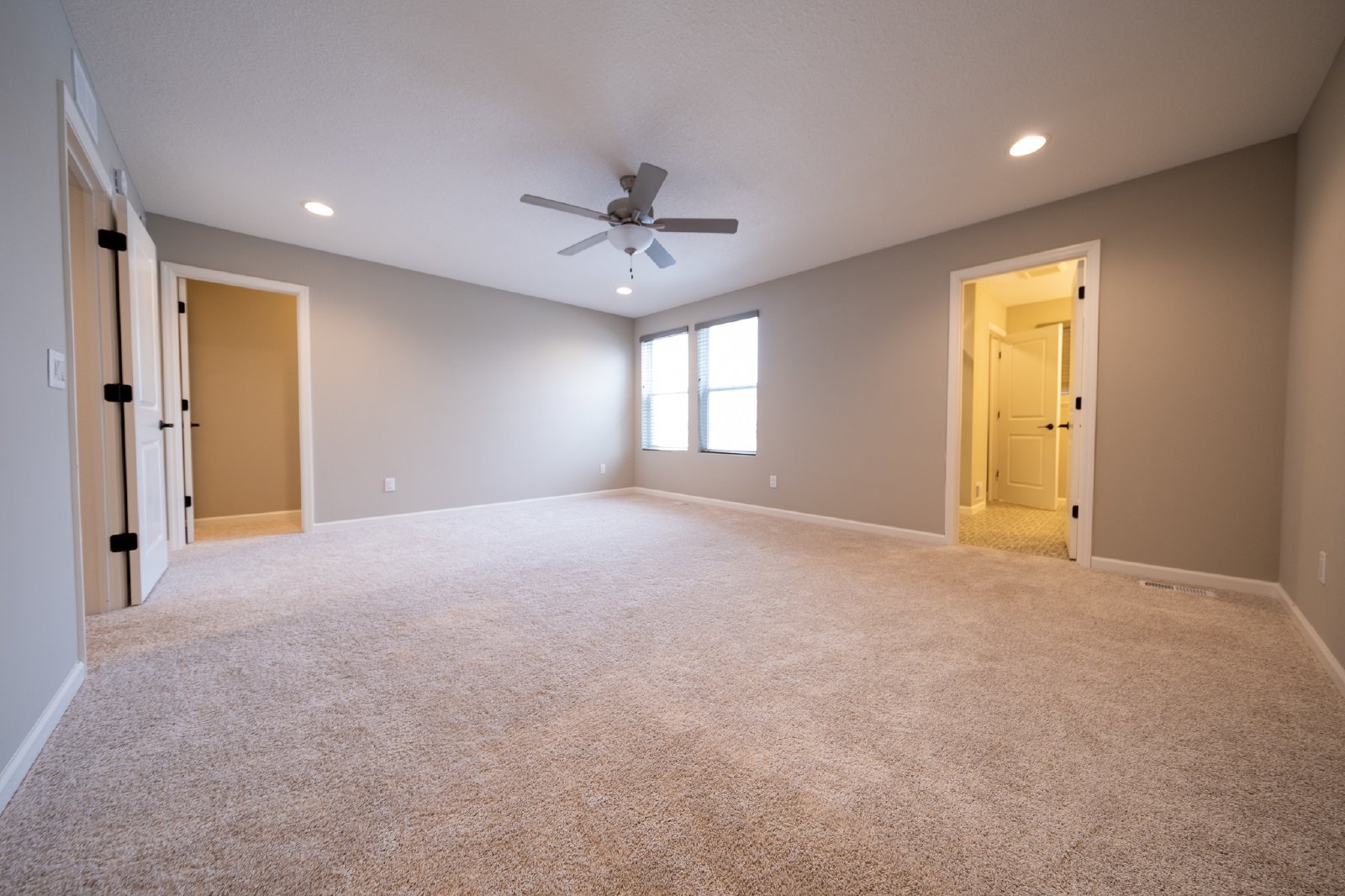 Walnut Grove Way North, Maple Grove (7170) JP KZ1 - 1 property image