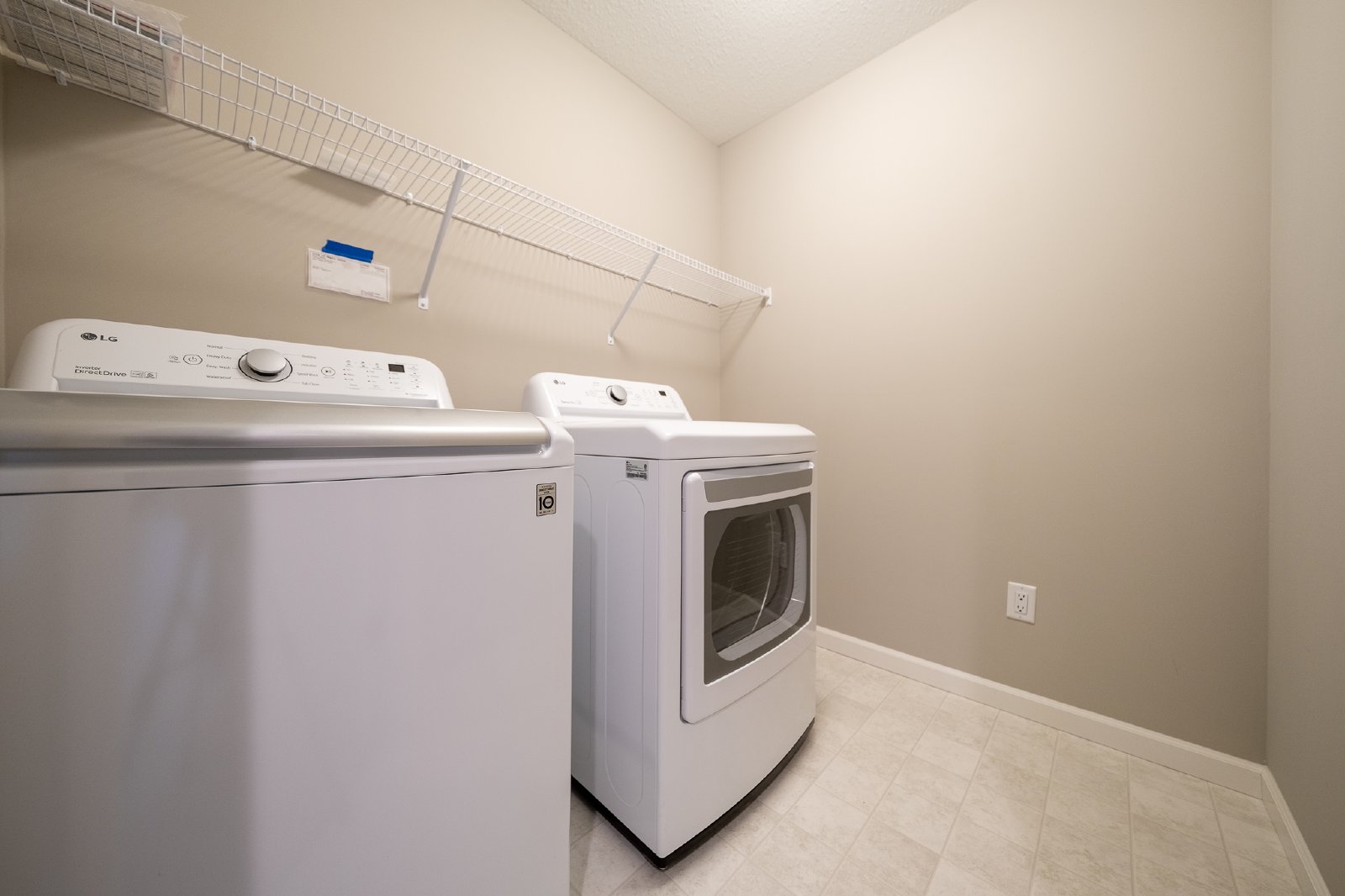 Walnut Grove Way North, Maple Grove (7170) JP KZ1 - 1 property image