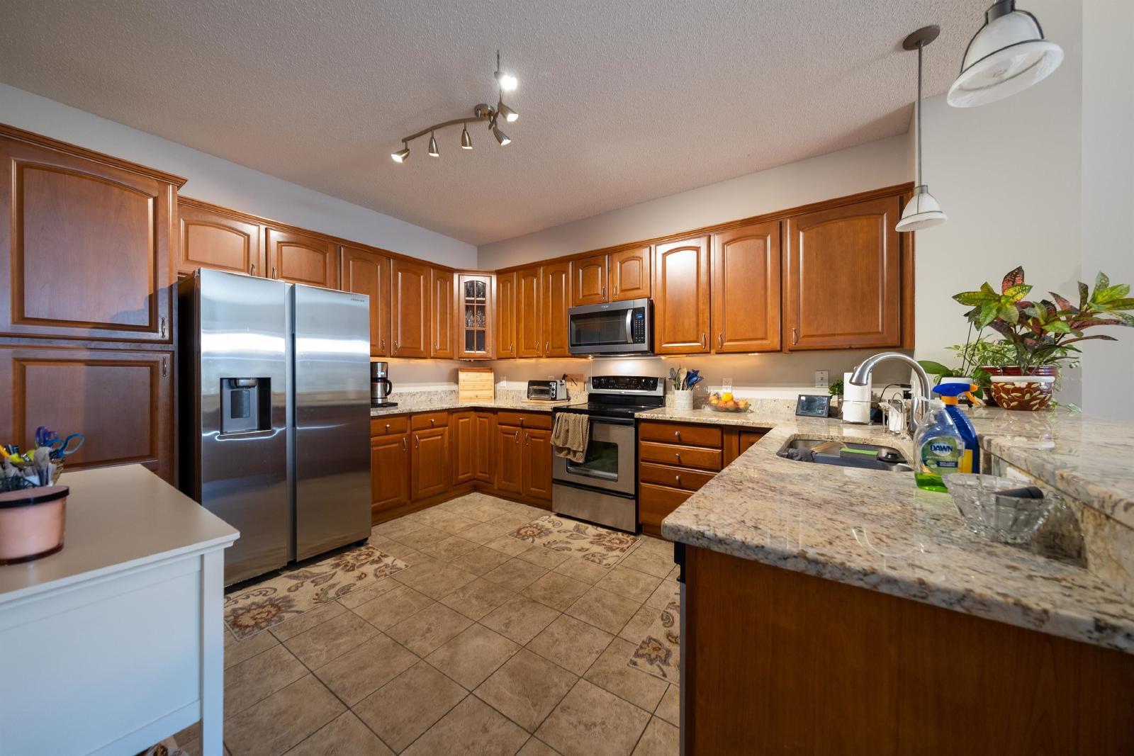 97th Place North, Maple Grove (18925) LS MG1 **HWP** - 1 property image