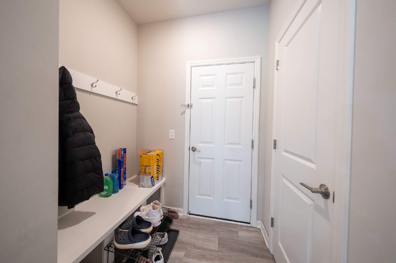 Avery Court, Eagan (4872) MJ CW1 - 1 property image