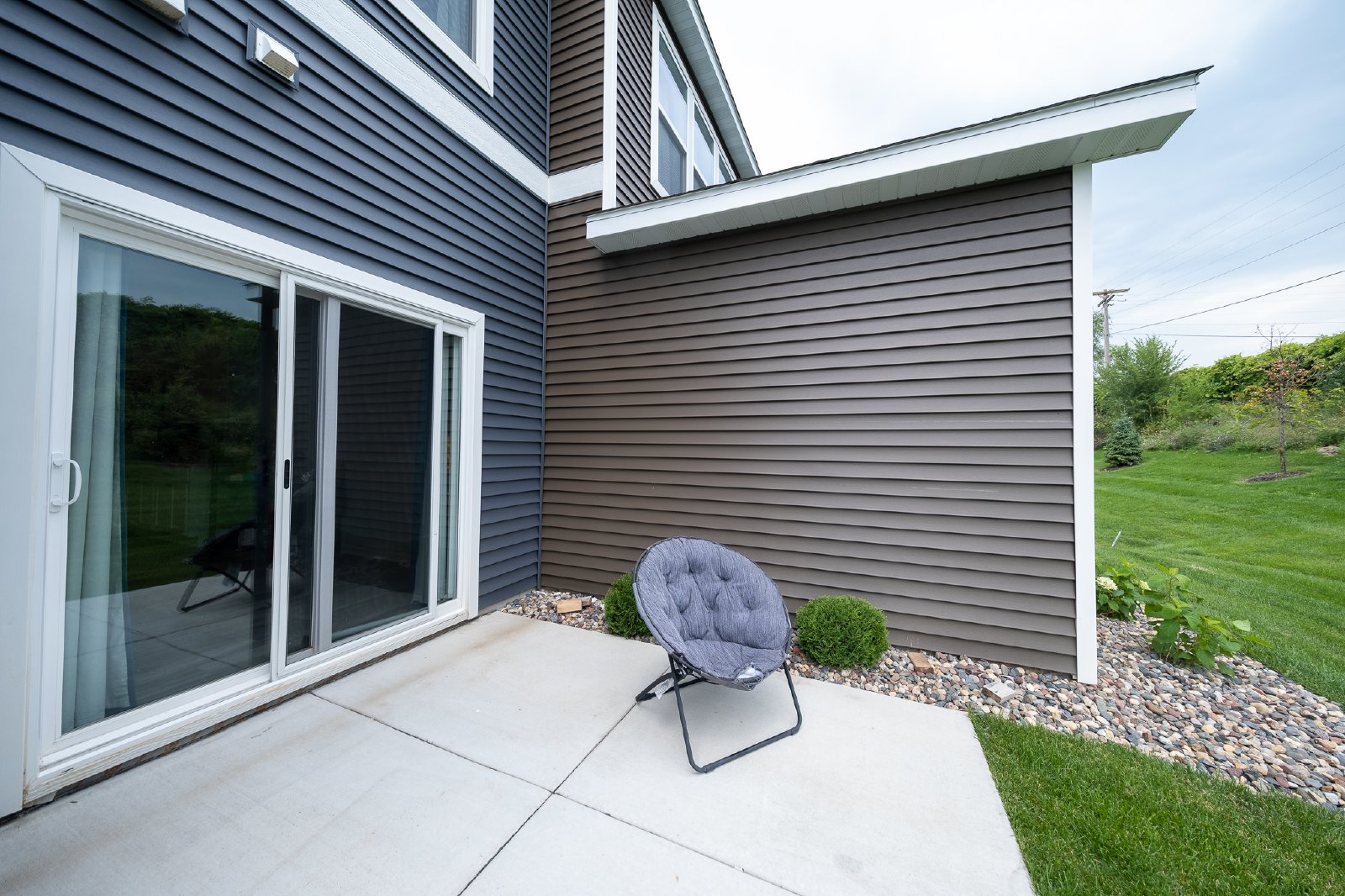 Avery Court, Eagan (4872) MJ CW1 - 1 property image
