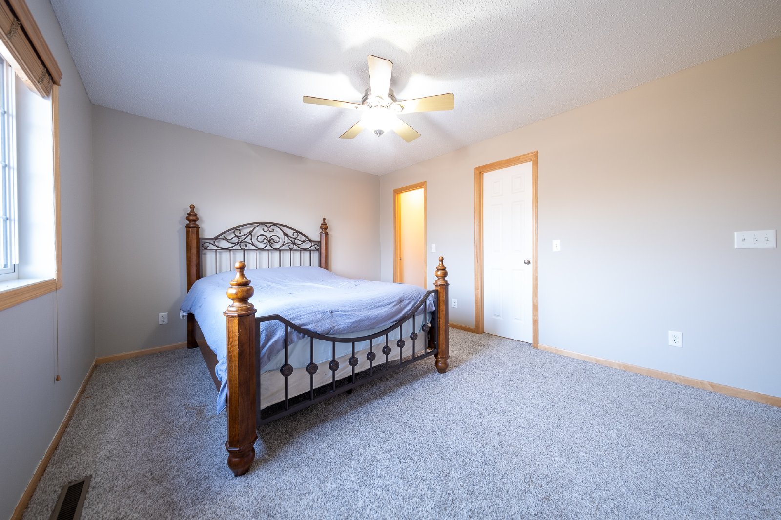 Key West Court, Lakeville (18283) MJ ER1 - 1 property image