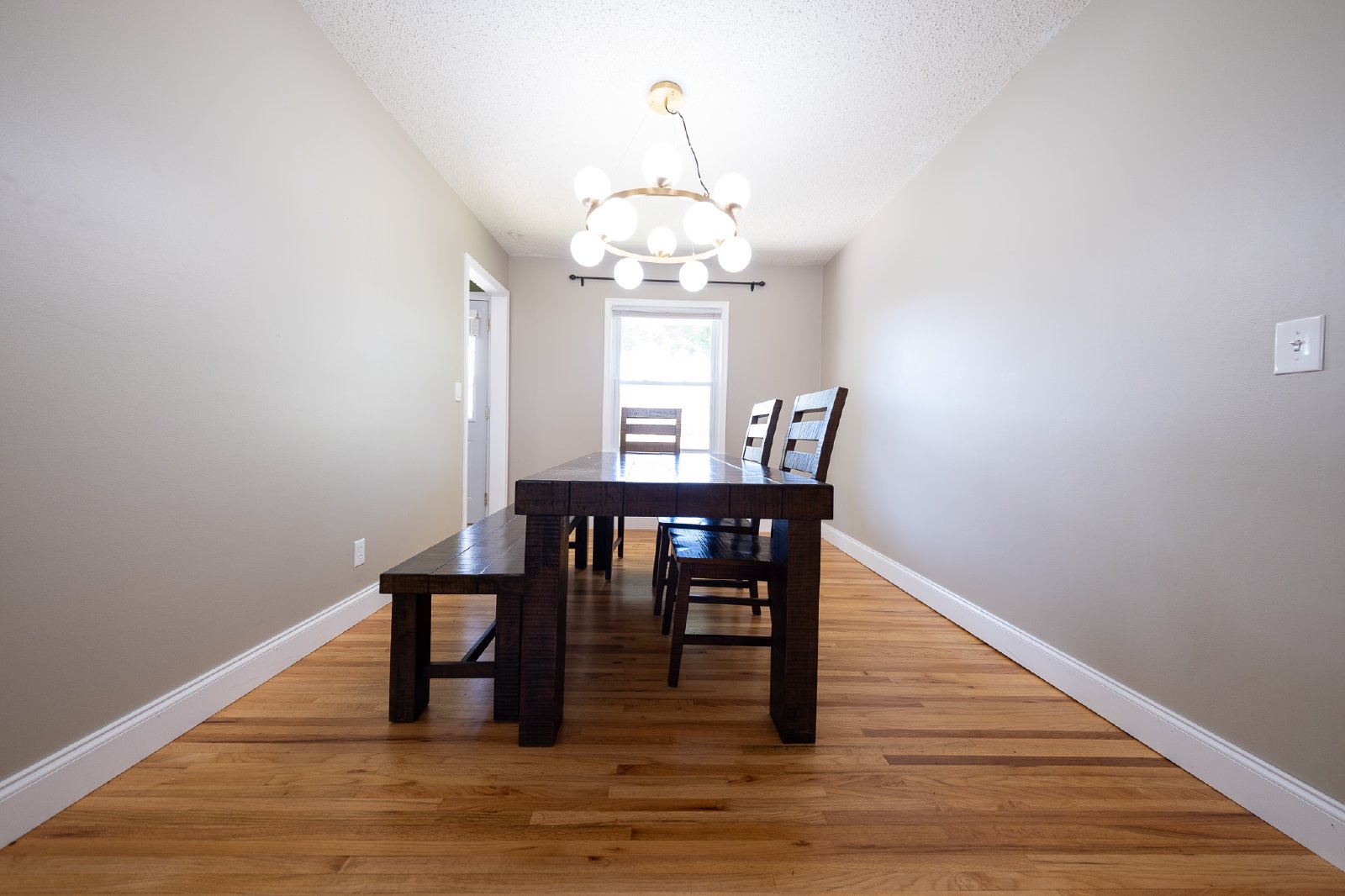 Columbus Avenue South, Bloomington (9924) LS KK1 **HWP** - 1 property image