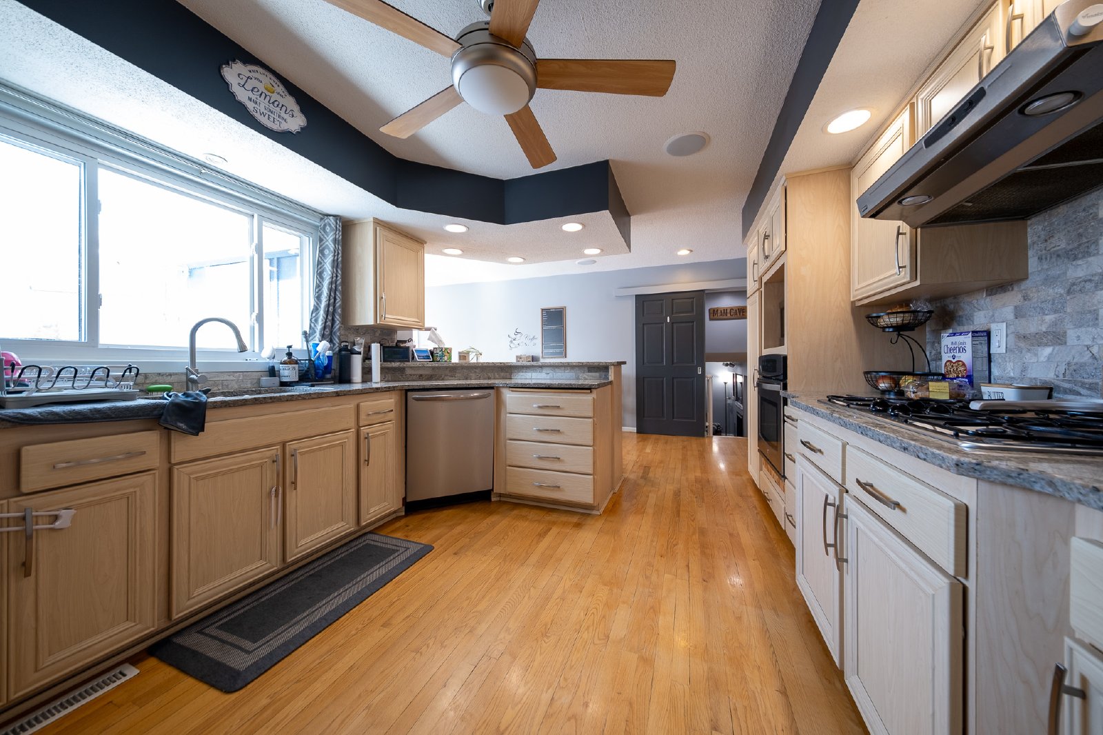 Noble Avenue North, Brooklyn Park (7801) LY DG1 *HWP* - 1 property image