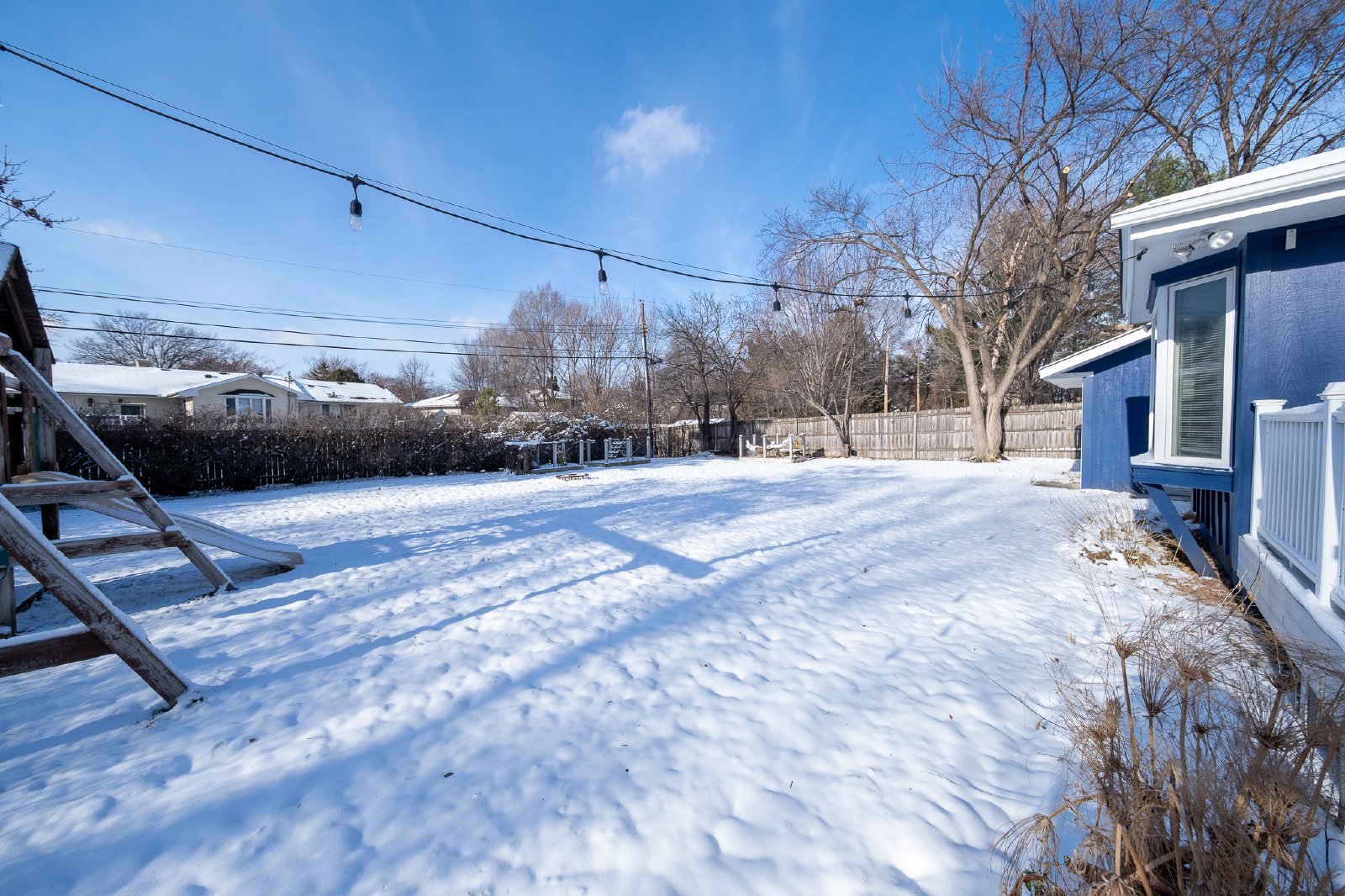 Noble Avenue North, Brooklyn Park (7801) LY DG1 *HWP* - 1 property image