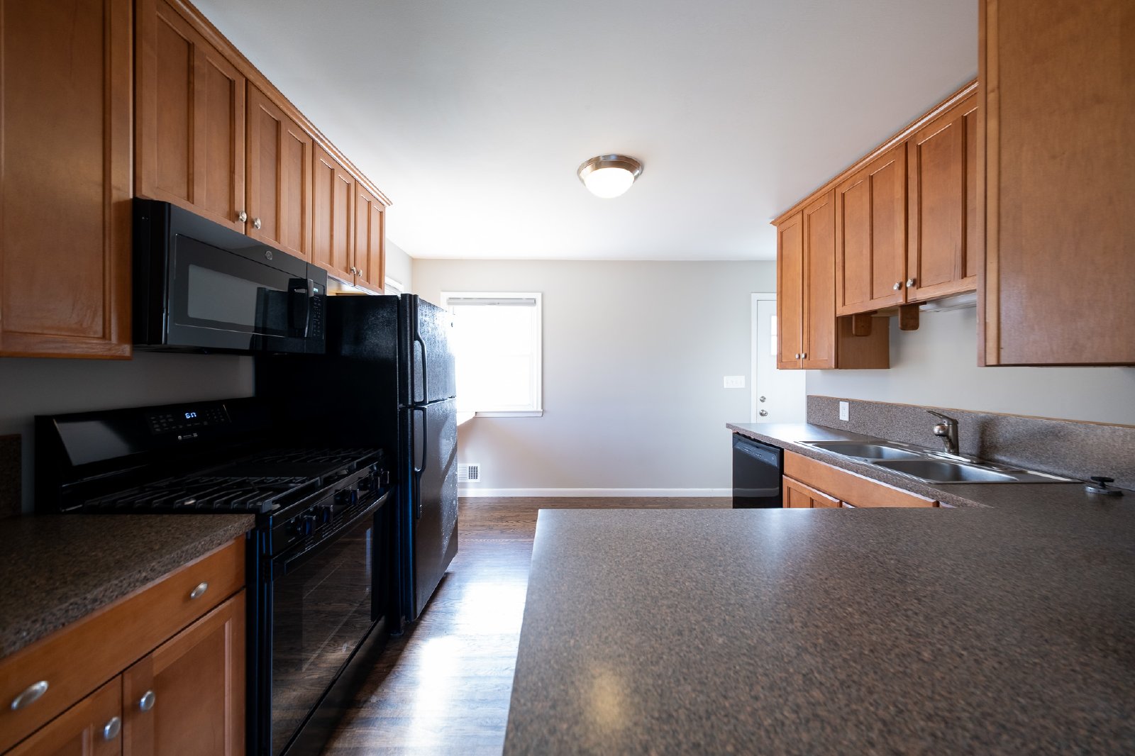 Old Shakopee Road West, Bloomington (7301) JP KZ1 - 1 property image