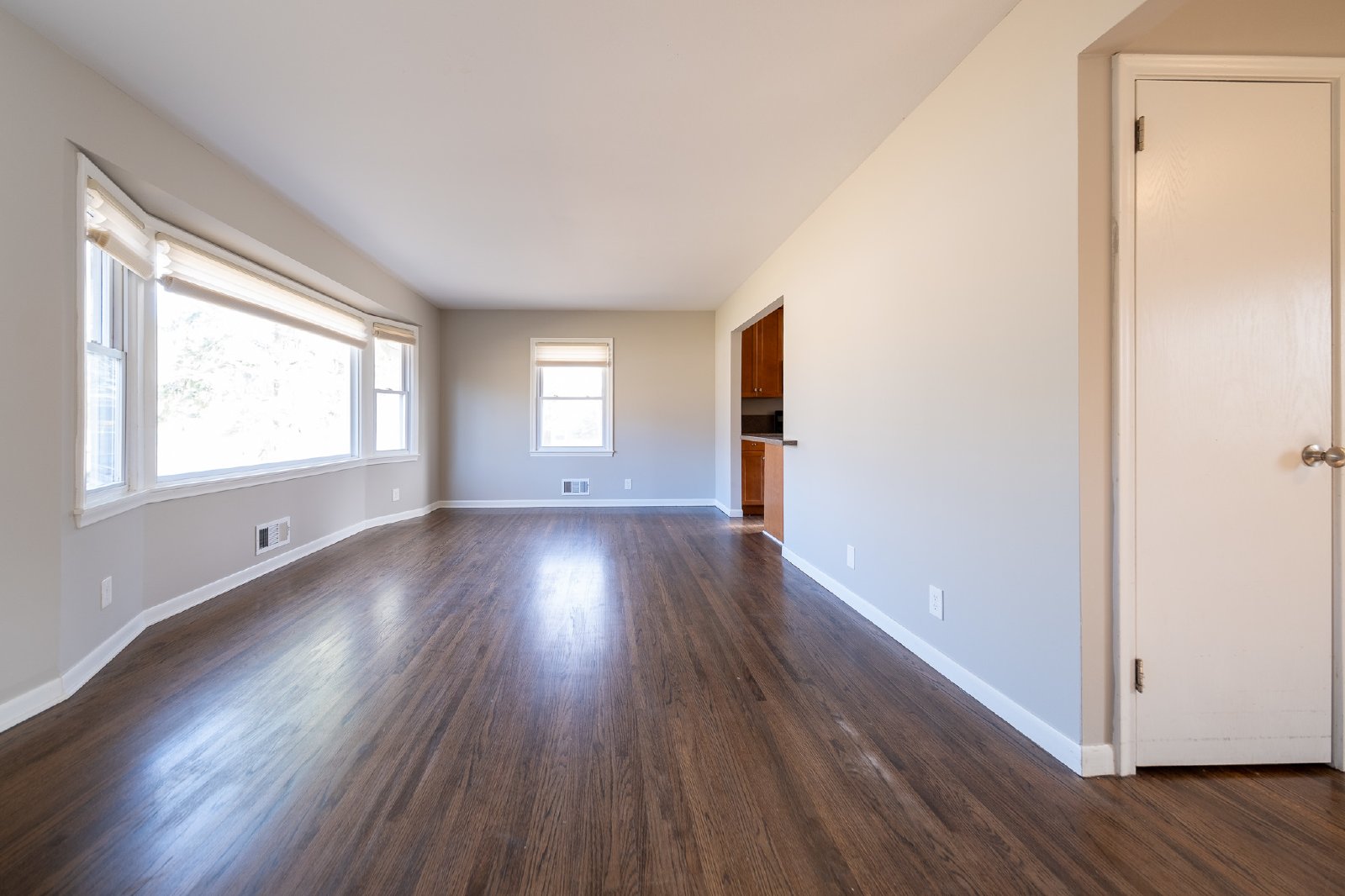 Old Shakopee Road West, Bloomington (7301) JP KZ1 - 1 property image