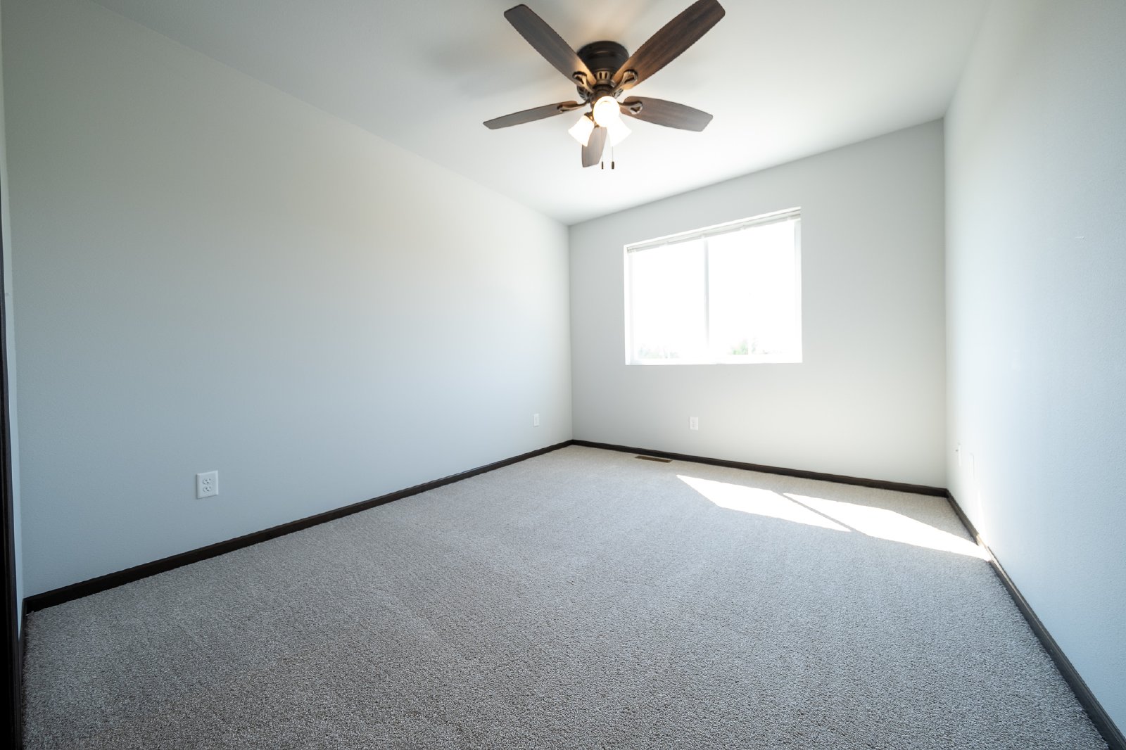 4th Circle Drive Southeast, Lonsdale (668) LY KZ1 - 1 property image