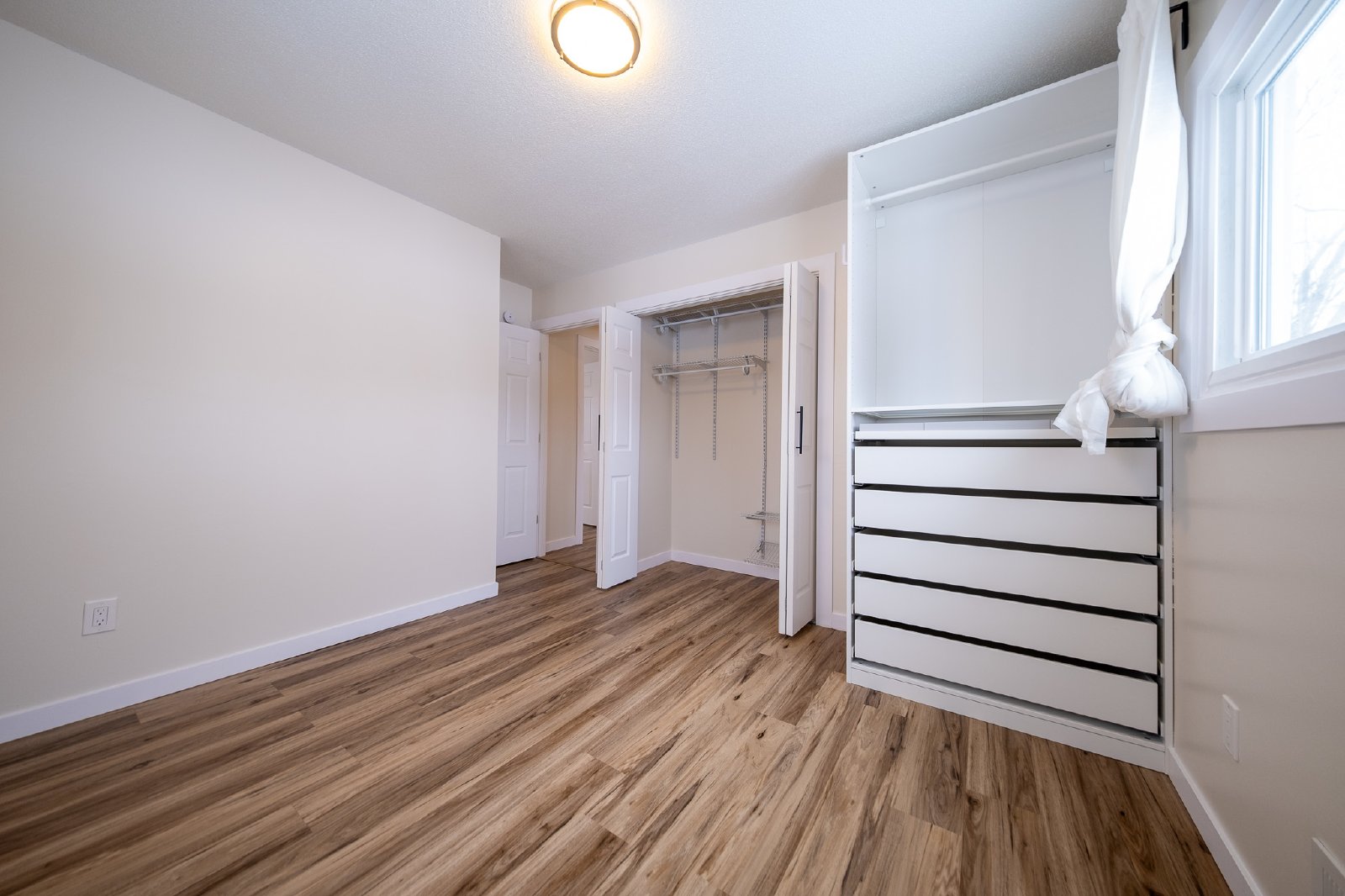 Lynn Avenue, Edina (4104) MJ JS1 - 1 property image