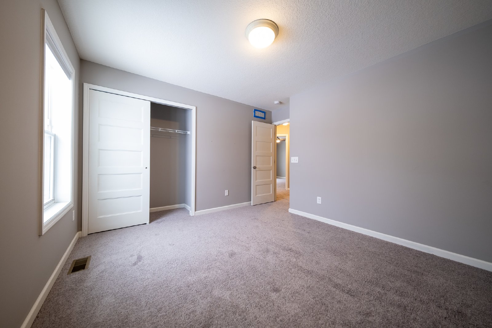 Guthrie Drive, Lakeville (20817) LY JS1 *HWP* - 1 property image