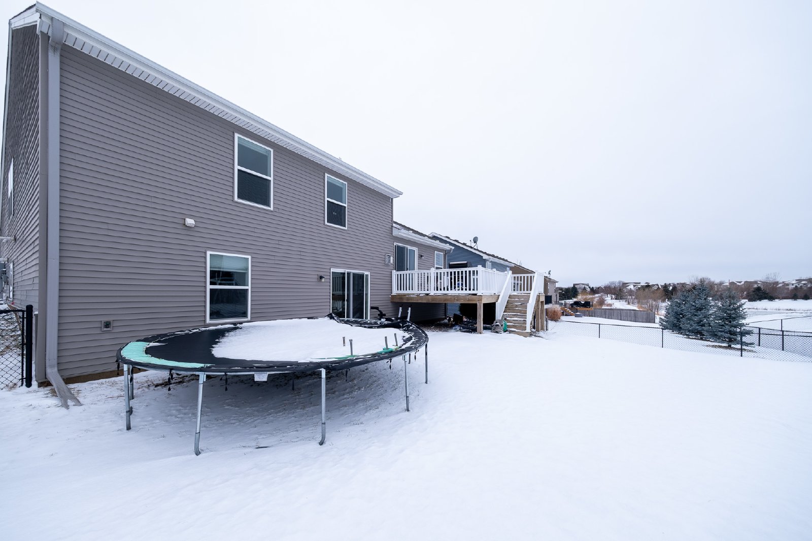 Guthrie Drive, Lakeville (20817) LY JS1 *HWP* - 1 property image