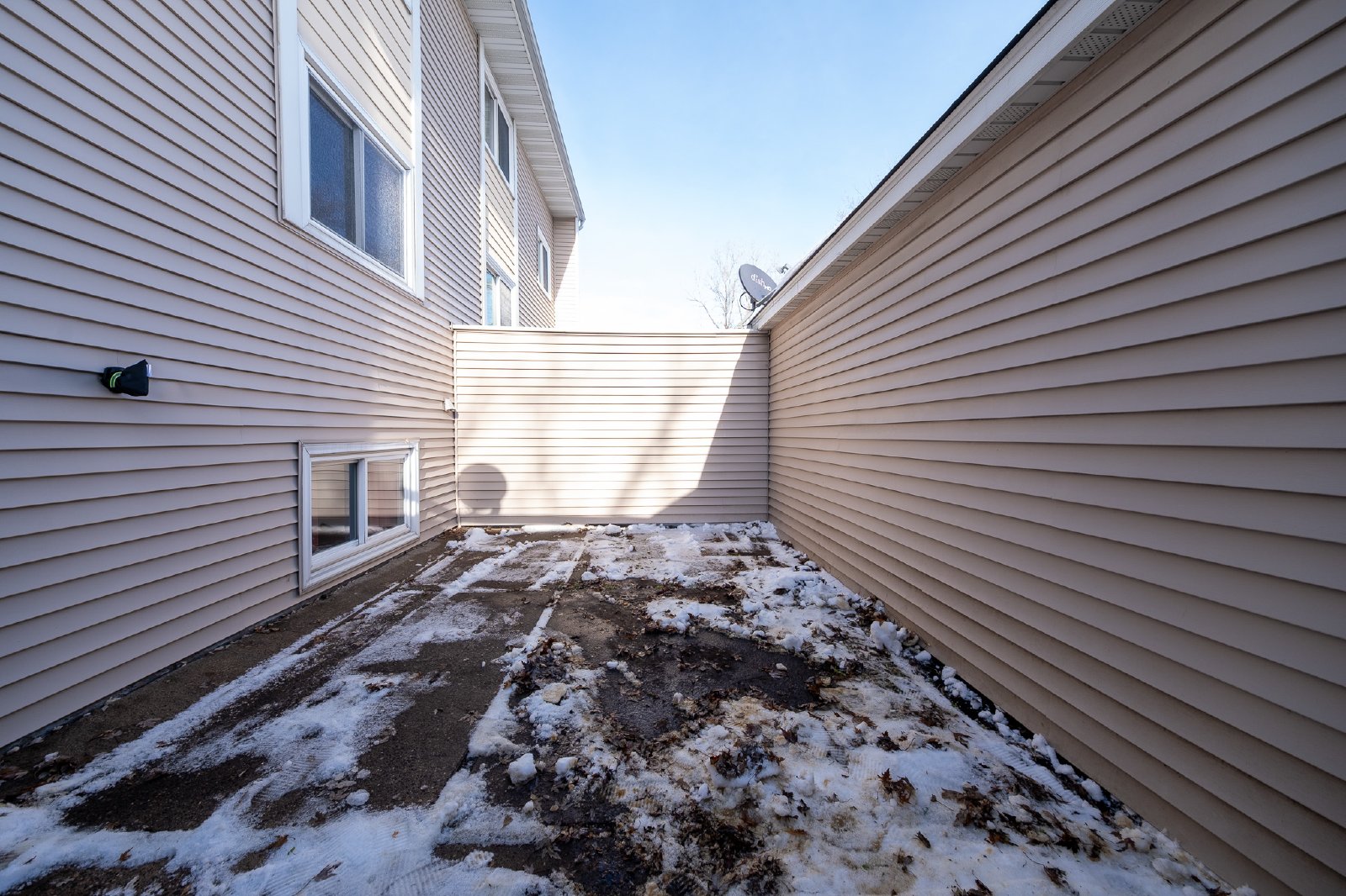 Whitney Drive, Apple Valley (7677) LS CW1 *HWP* - 1 property image