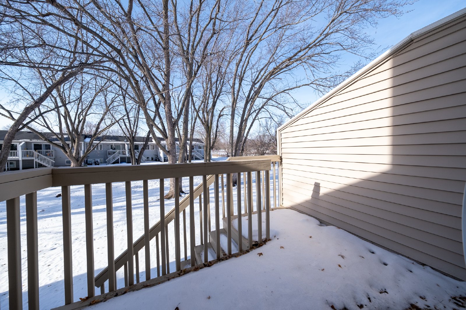 Whitney Drive, Apple Valley (7677) LS CW1 *HWP* - 1 property image