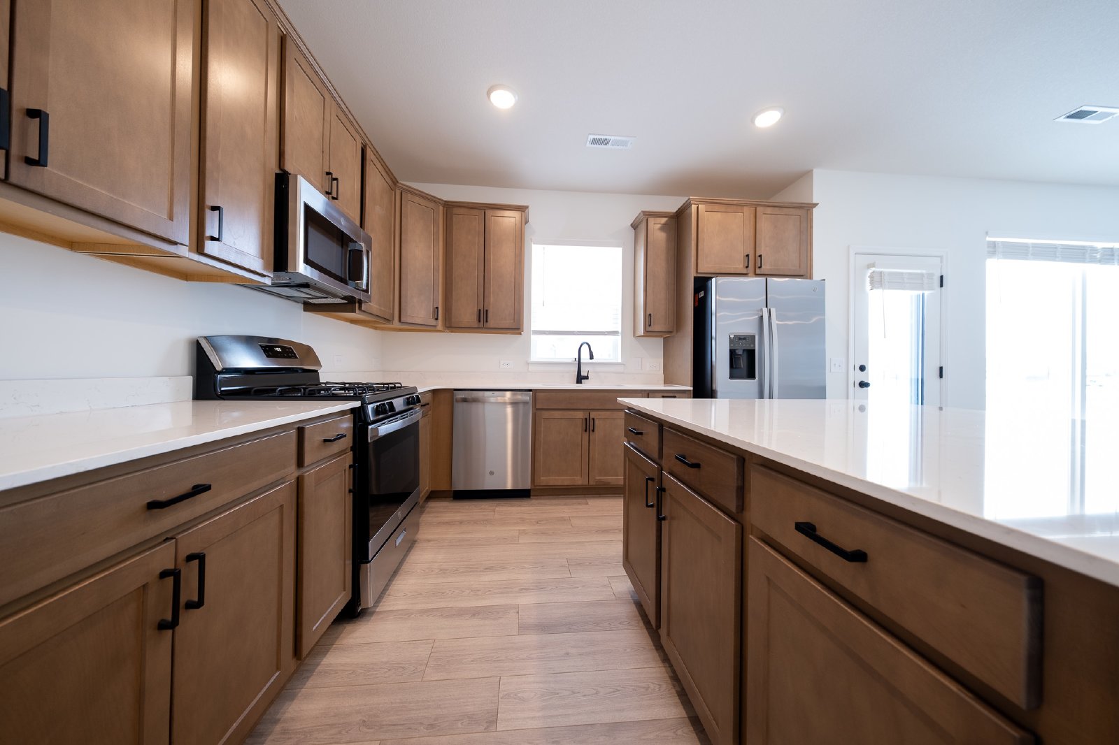 149th Street West, Rosemount (1111) MJ MG1 - 1 property image