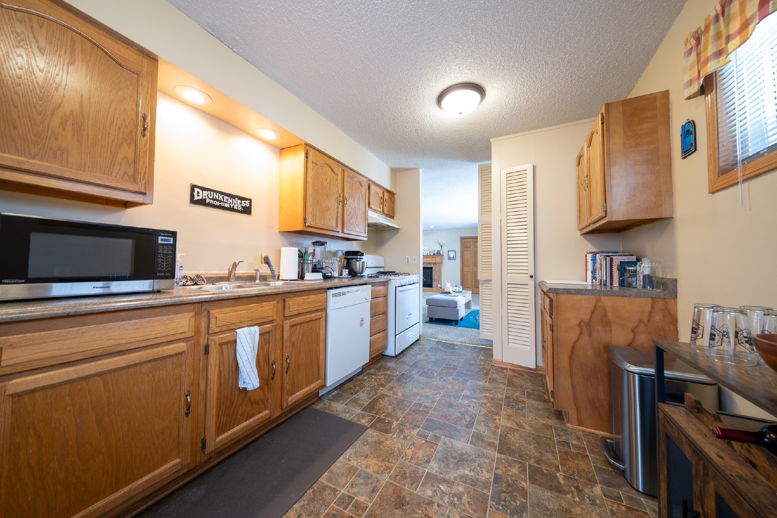 Idaho Avenue North, Crystal (5924) MH JS1 **TPO** - 1 property image