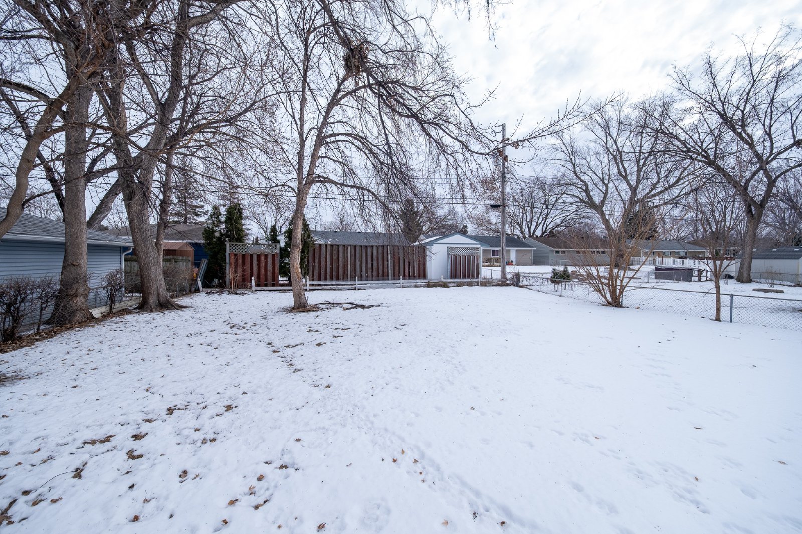 Idaho Avenue North, Crystal (5924) MH JS1 **TPO** - 1 property image