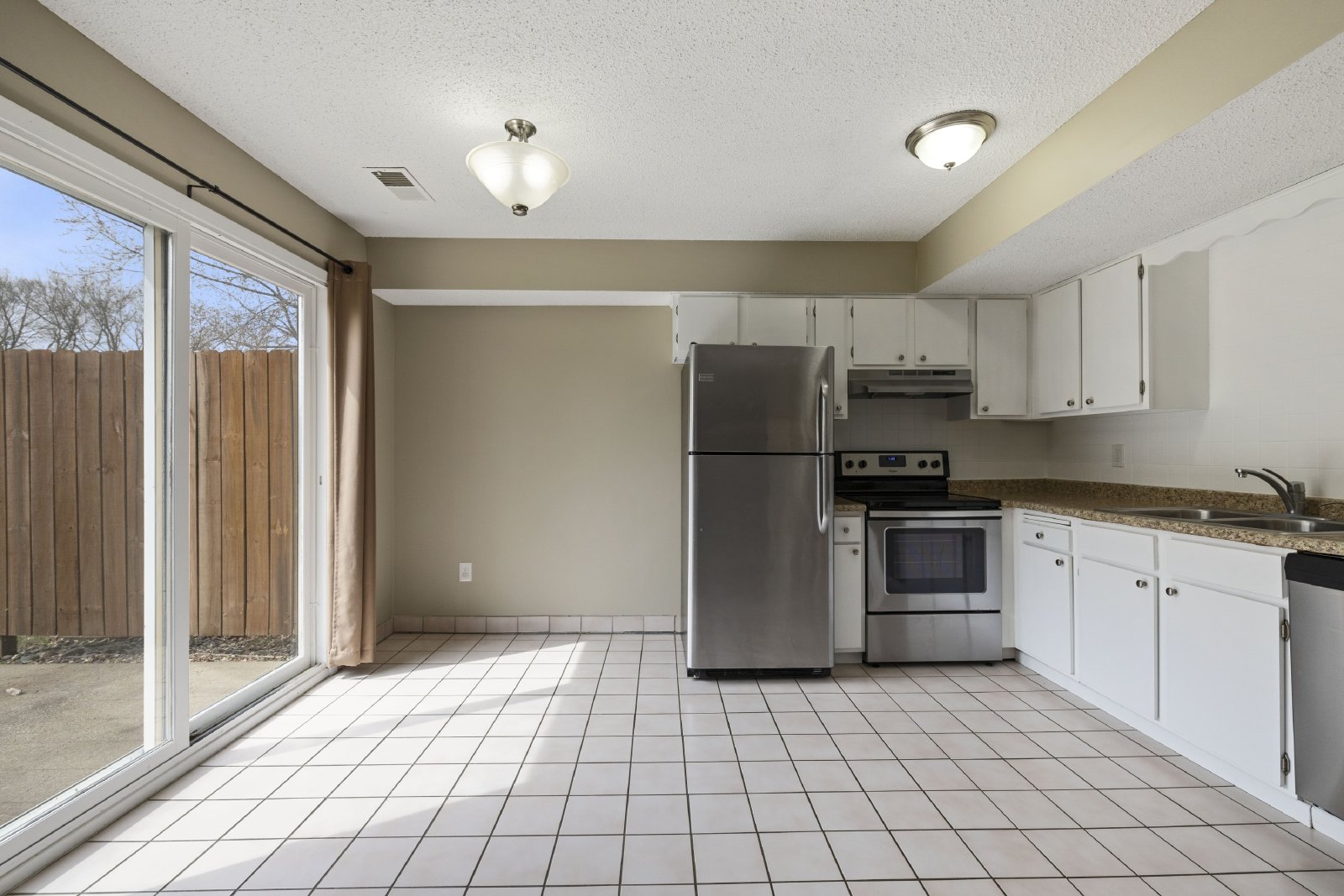 176th Street West, Lakeville (9350) MH KK1 **TPO** - 1 property image