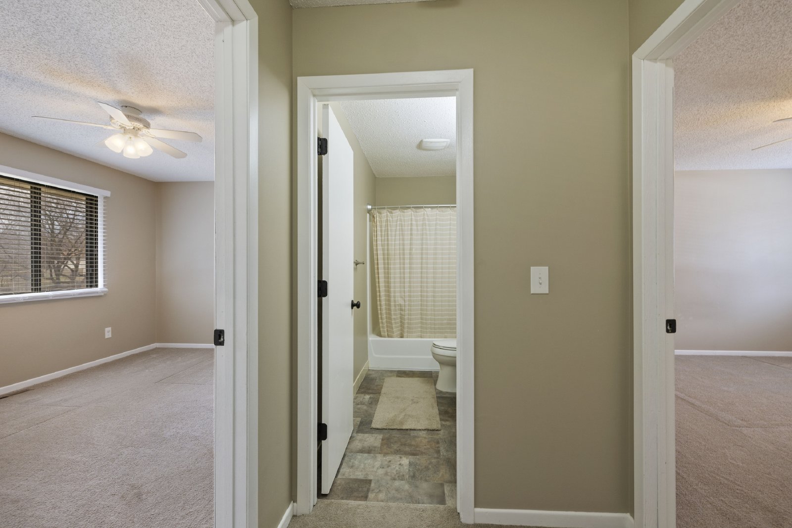 176th Street West, Lakeville (9350) MH KK1 **TPO** - 1 property image