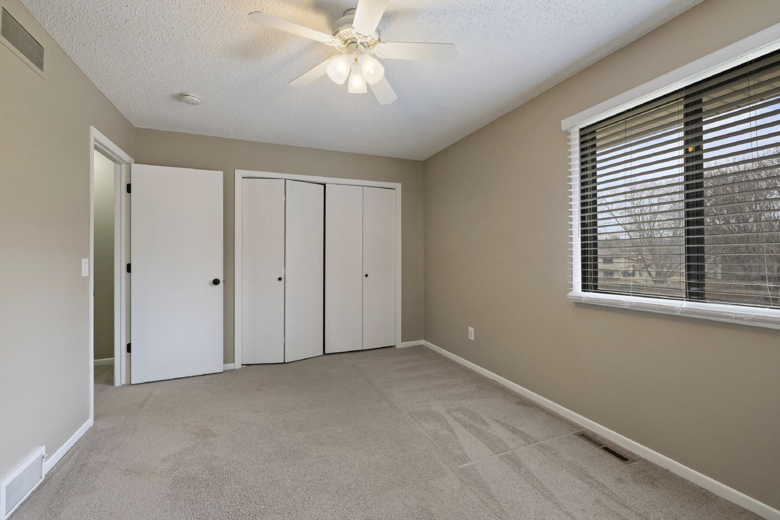 176th Street West, Lakeville (9350) MH KK1 **TPO** - 1 property image