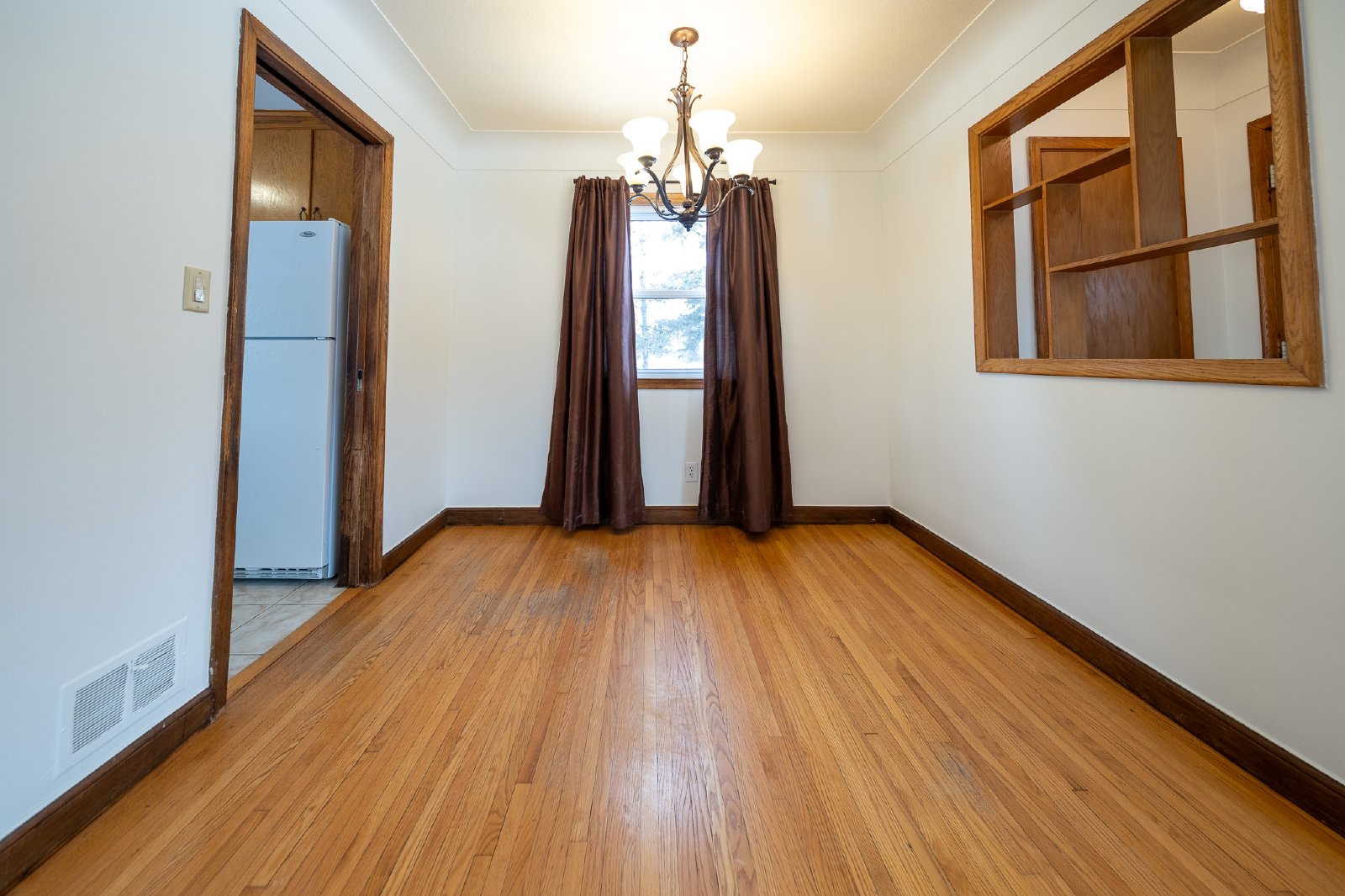 Oakdale Drive, Corcoran (22925) MJ CW1 - 1 property image