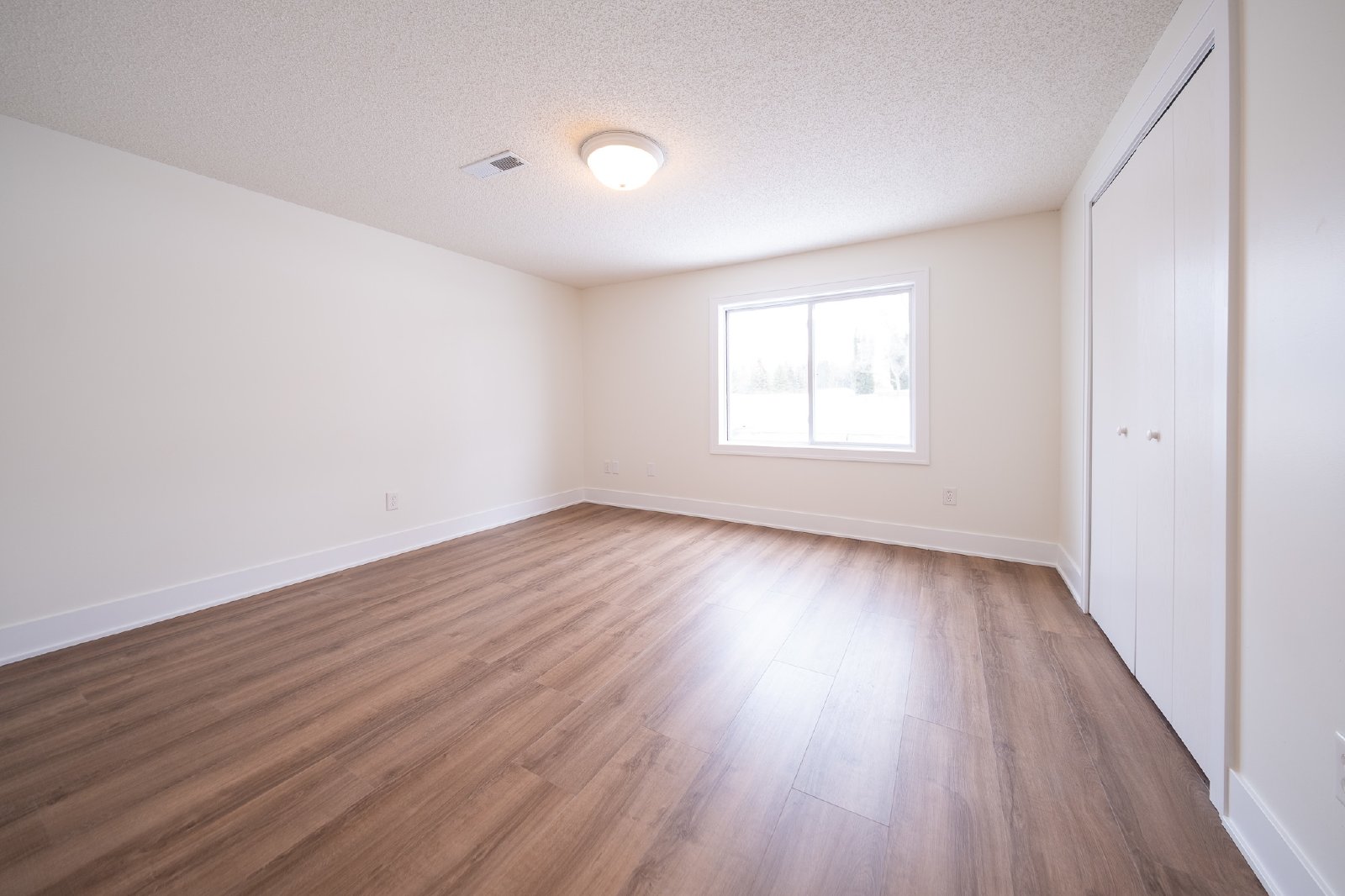 Oakdale Drive, Corcoran (22925) MJ CW1 - 1 property image