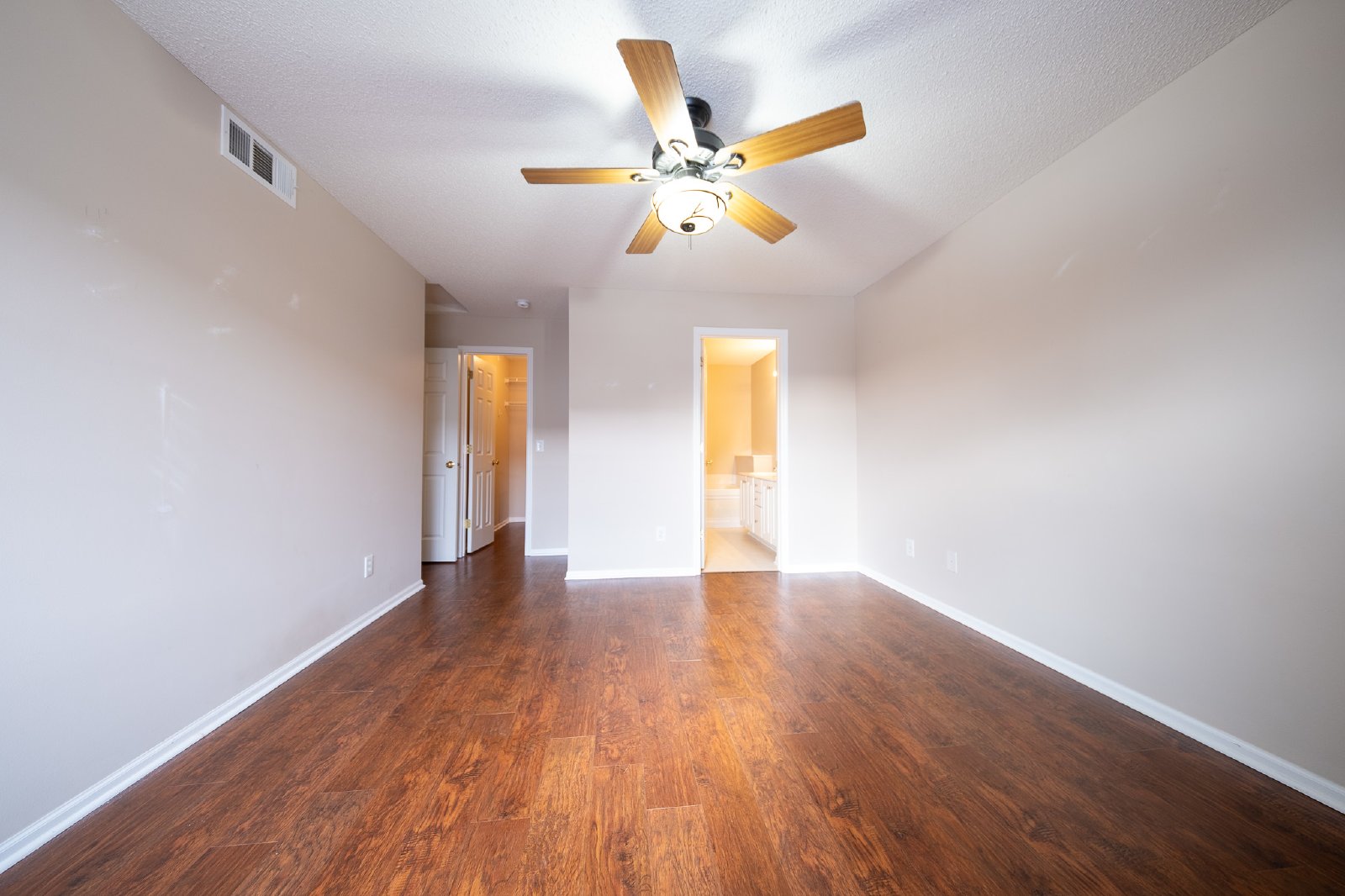 River Birch Lane Southeast, Prior Lake (17335) MJ KK1 - 1 property image