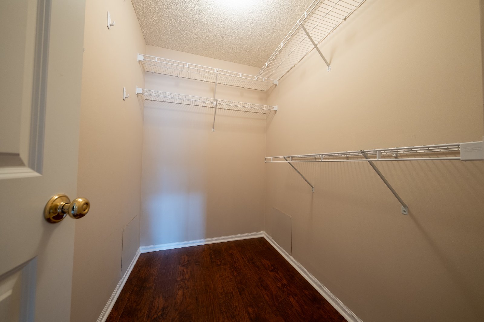 River Birch Lane Southeast, Prior Lake (17335) MJ KK1 - 1 property image