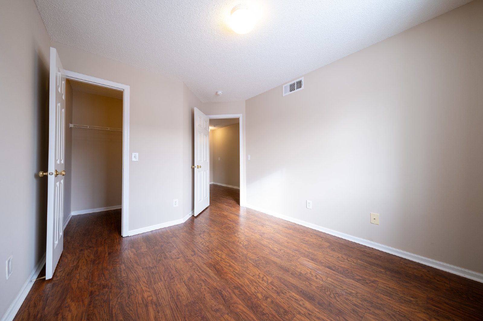 River Birch Lane Southeast, Prior Lake (17335) MJ KK1 - 1 property image