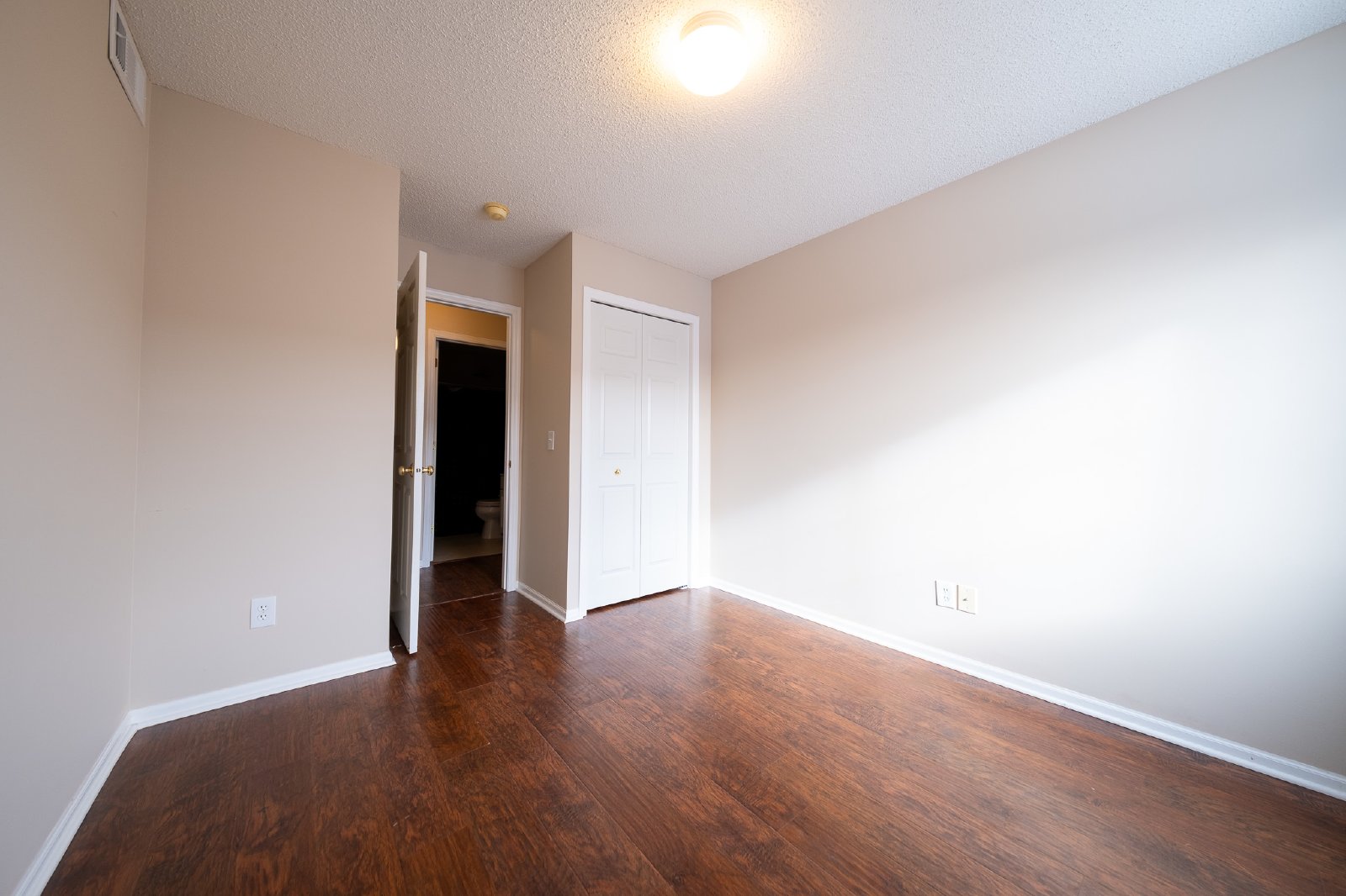 River Birch Lane Southeast, Prior Lake (17335) MJ KK1 - 1 property image