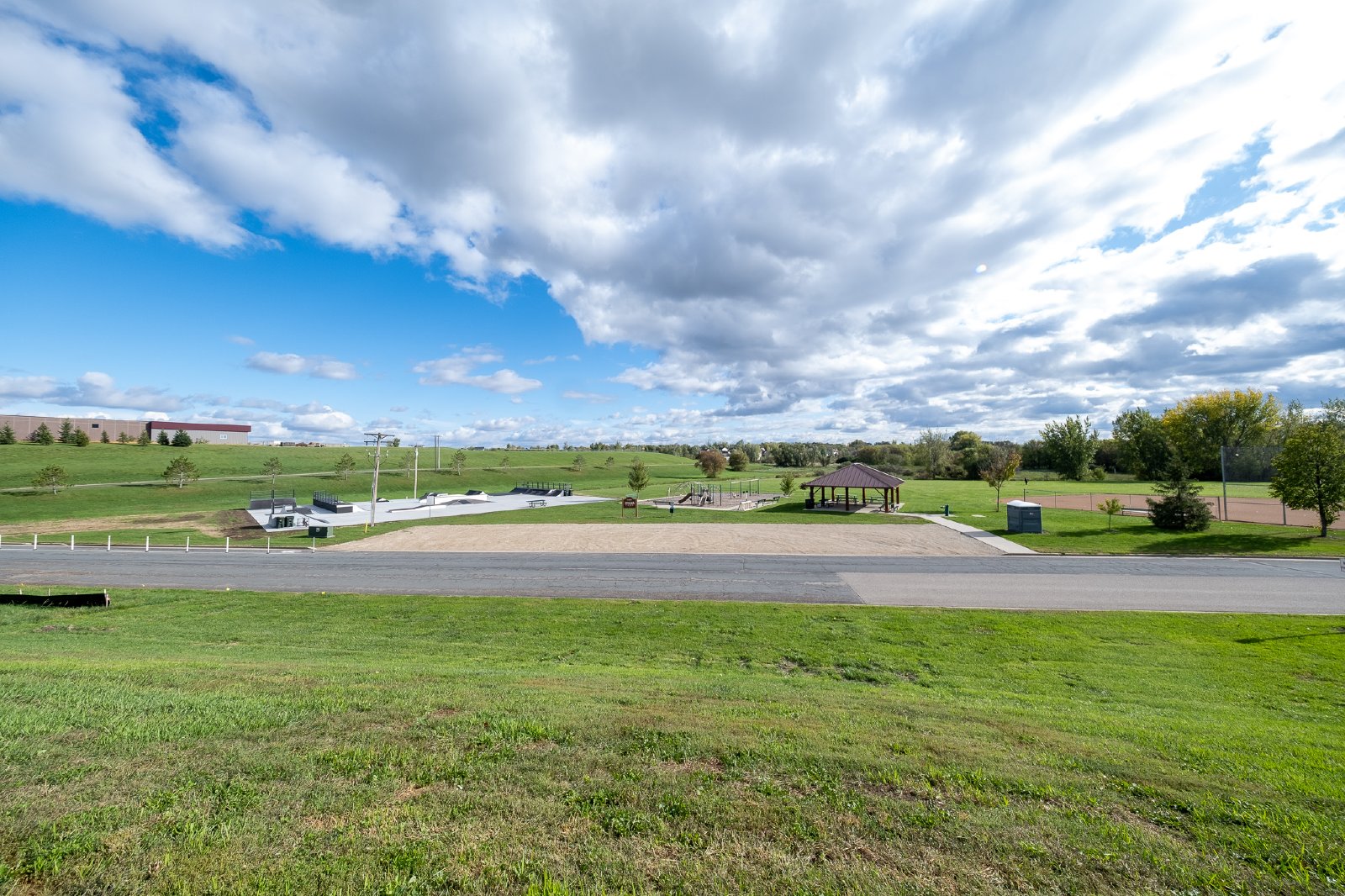 4th Circle Drive Southeast, Lonsdale (669) LY KZ1 **HWP** - 1 property image