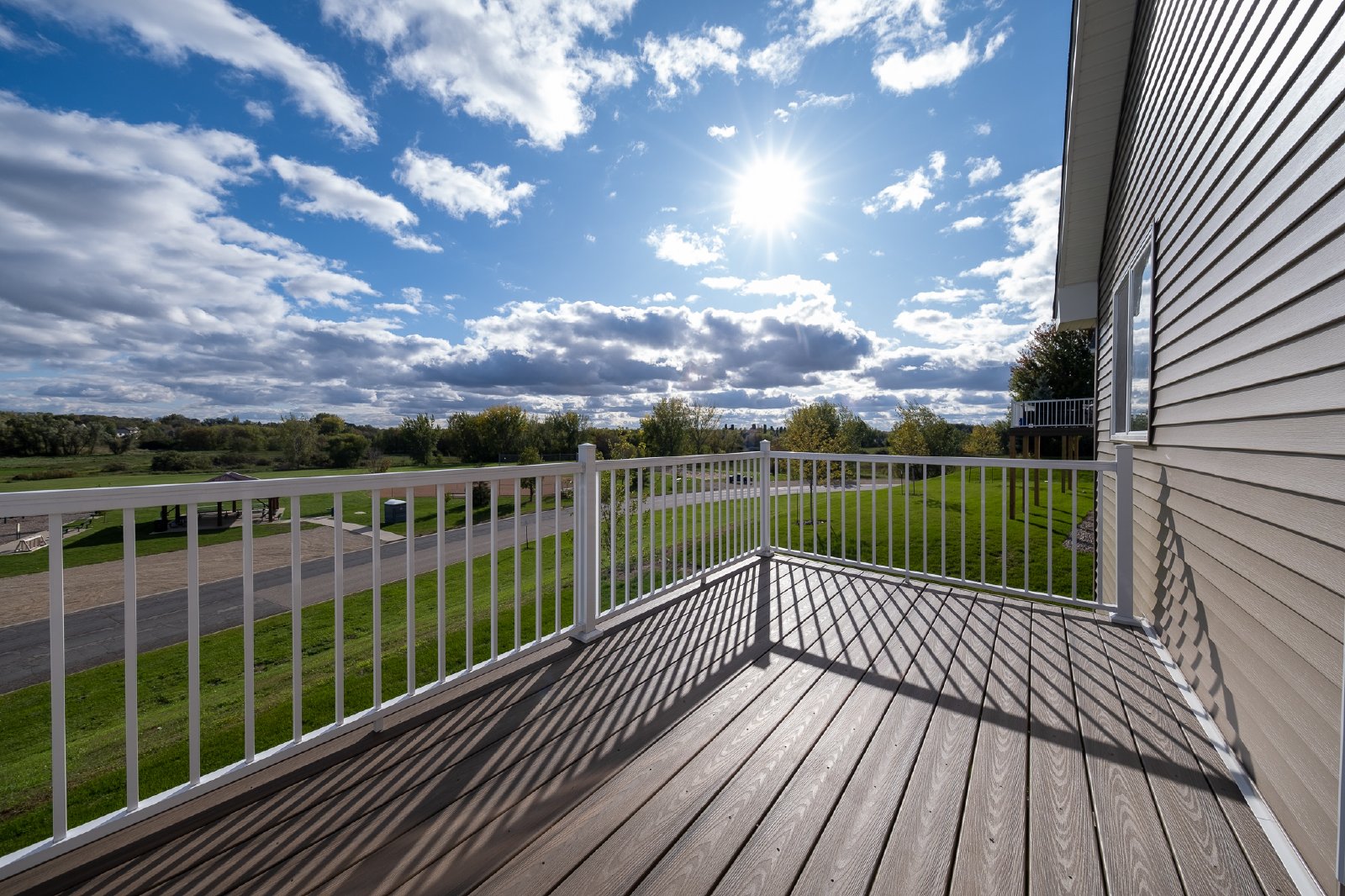 4th Circle Drive Southeast, Lonsdale (669) LY KZ1 **HWP** - 1 property image