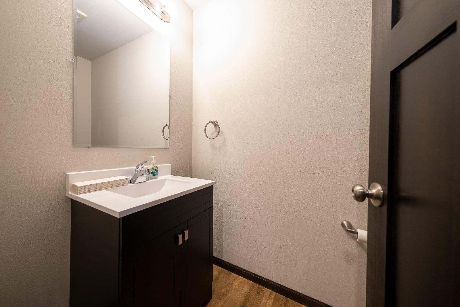 4th Circle Drive Southeast, Lonsdale (669) LY KZ1 **HWP** - 1 property image