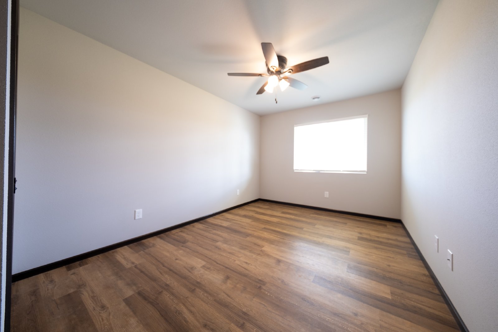 4th Circle Drive Southeast, Lonsdale (669) LY KZ1 **HWP** - 1 property image