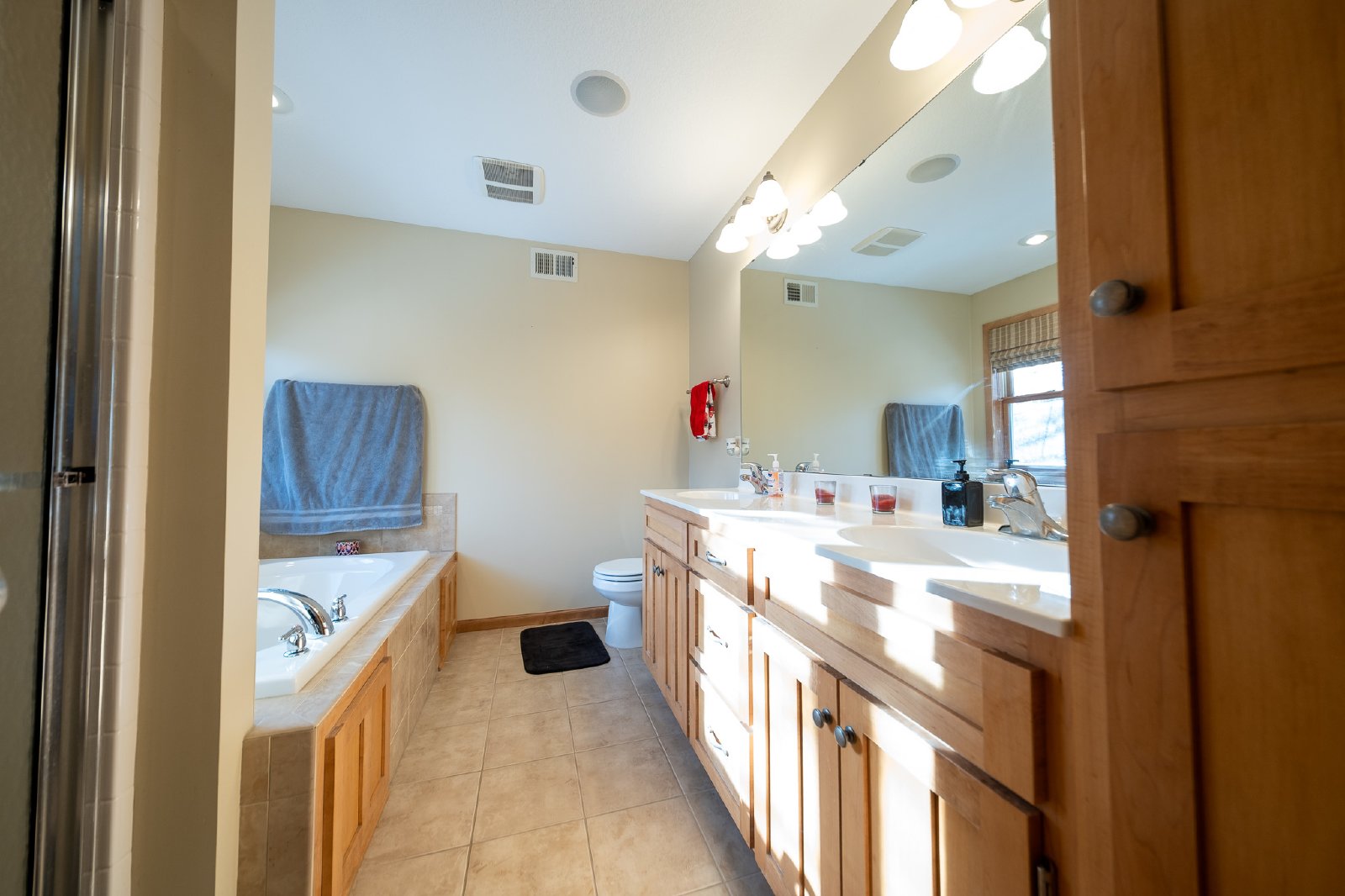 Danube Avenue, Shakopee (572) JP KK1 **HWP** - 1 property image