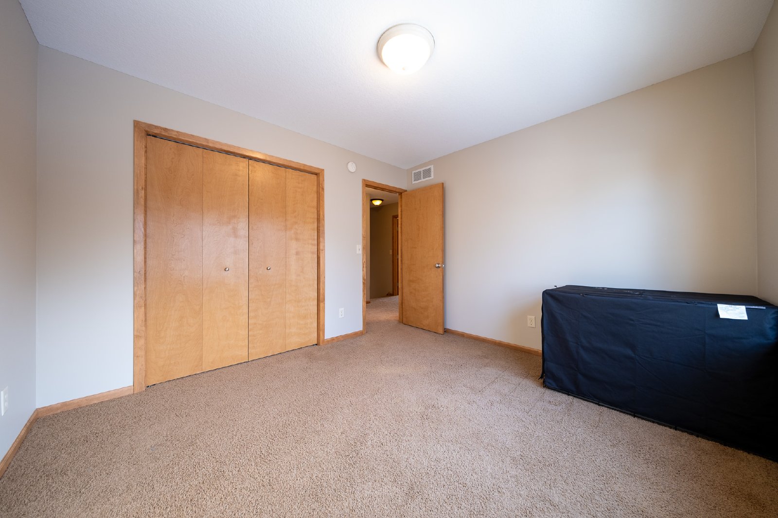 Danube Avenue, Shakopee (572) JP KK1 **HWP** - 1 property image