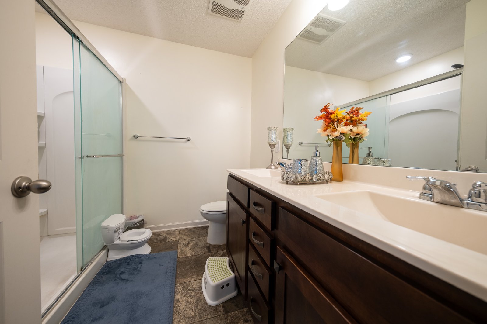 Emory Circle, Apple Valley (15104) MJ JS1 - 1 property image