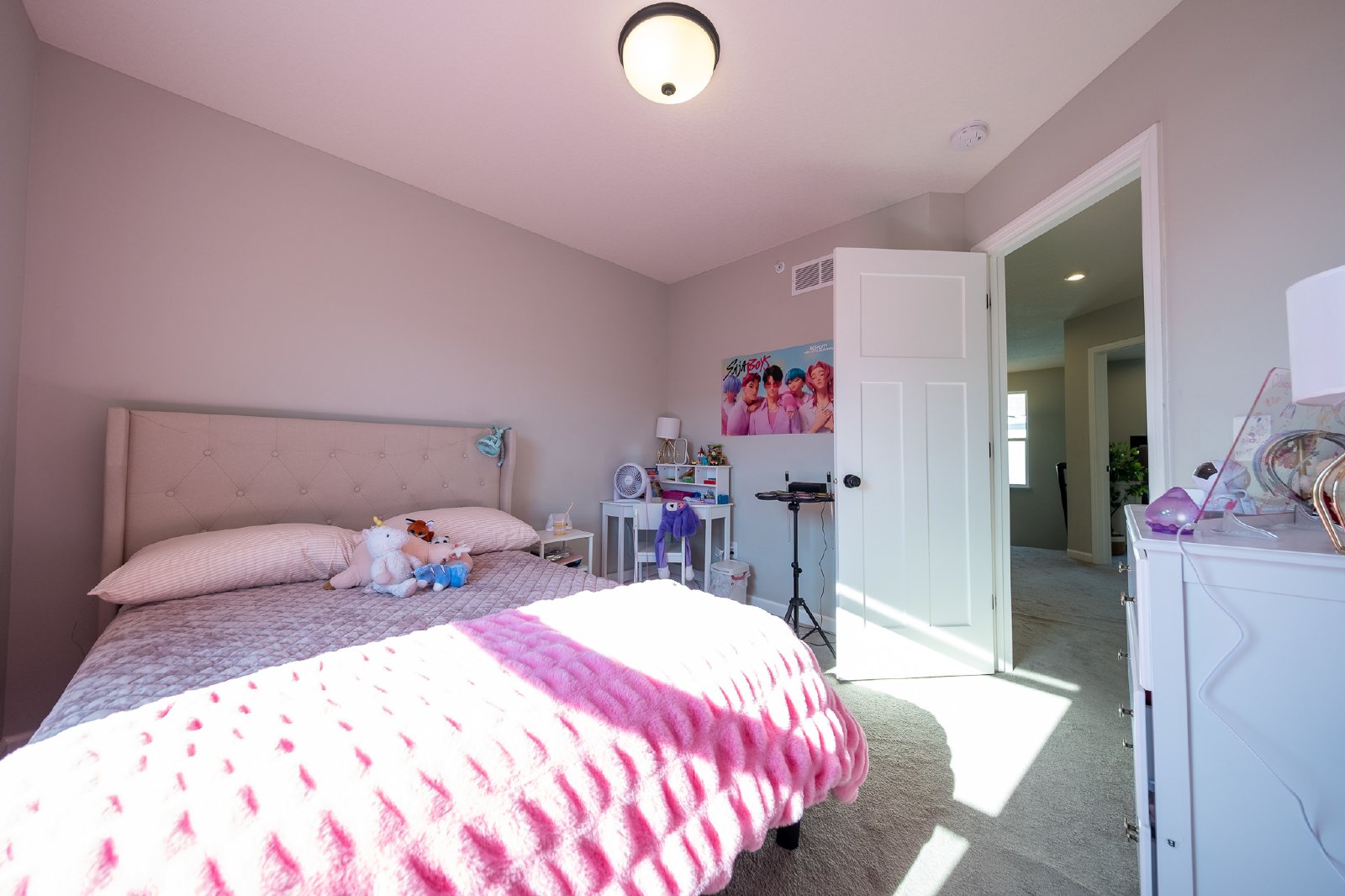 136th Way, Rogers (21860) JH CW1 - 1 property image