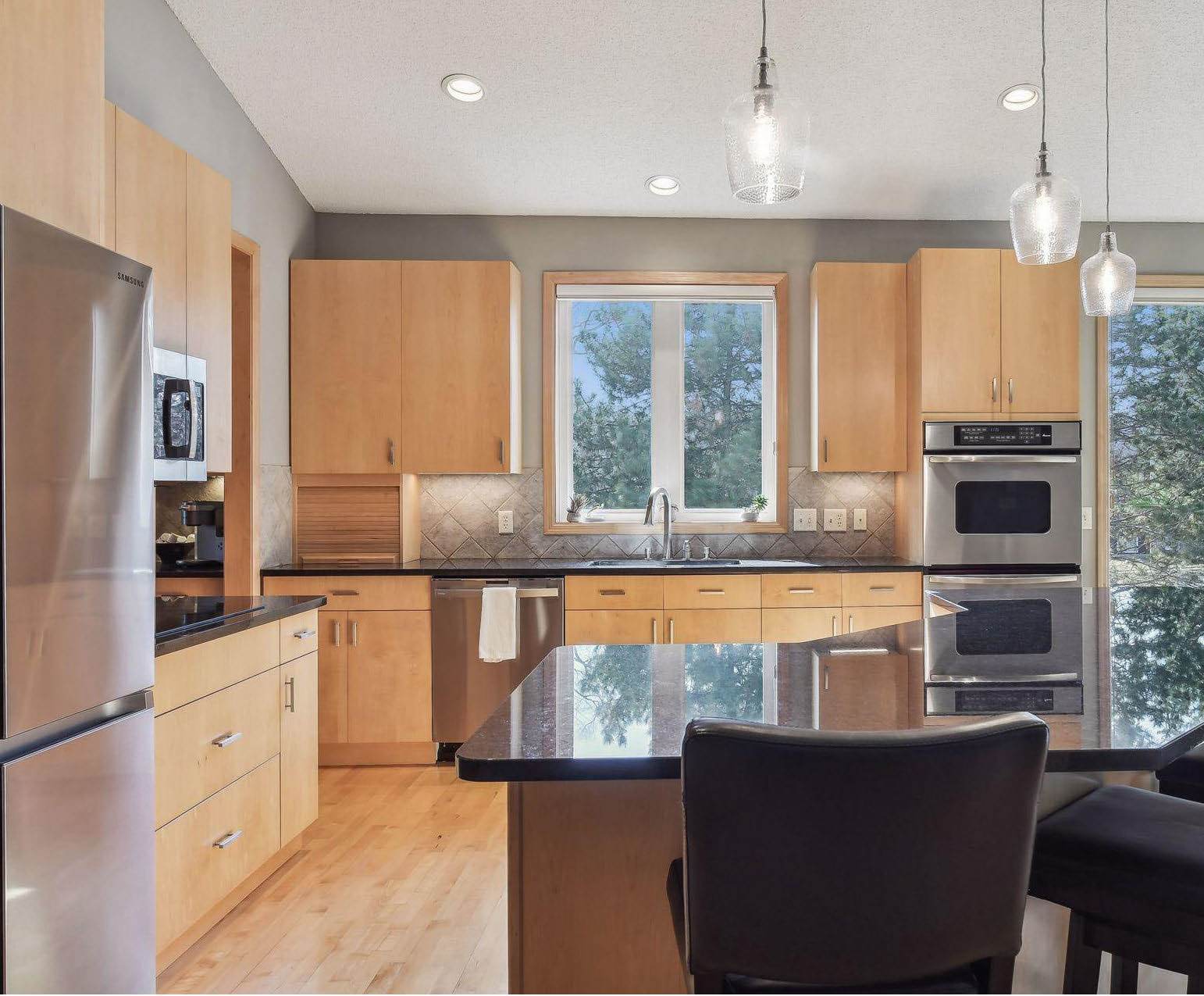 131st Circle, Apple Valley (7110) JP KZ1 - 1 property image