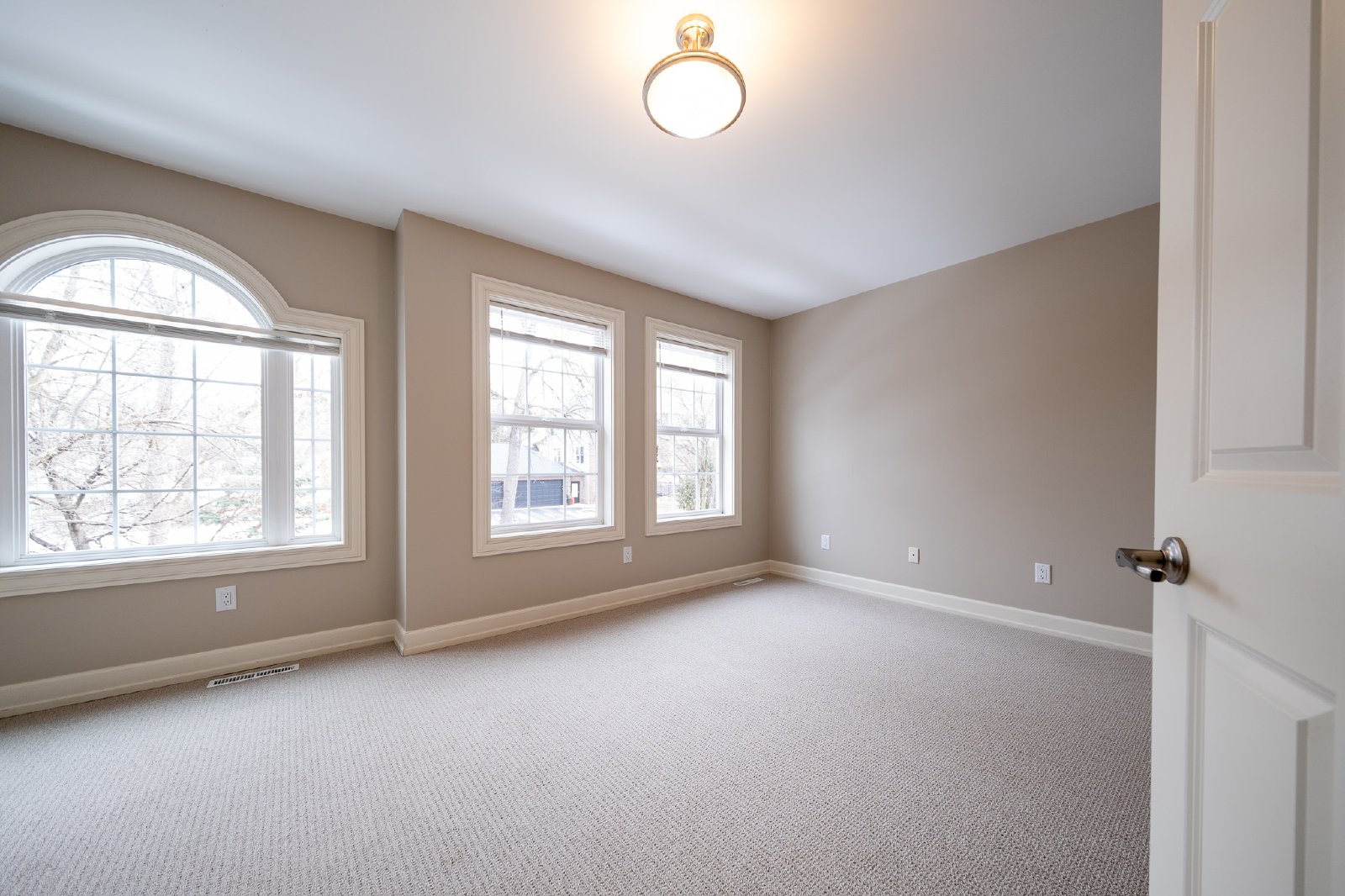 North Shore Drive, Orono (3290) MJ JS1 - 1 property image