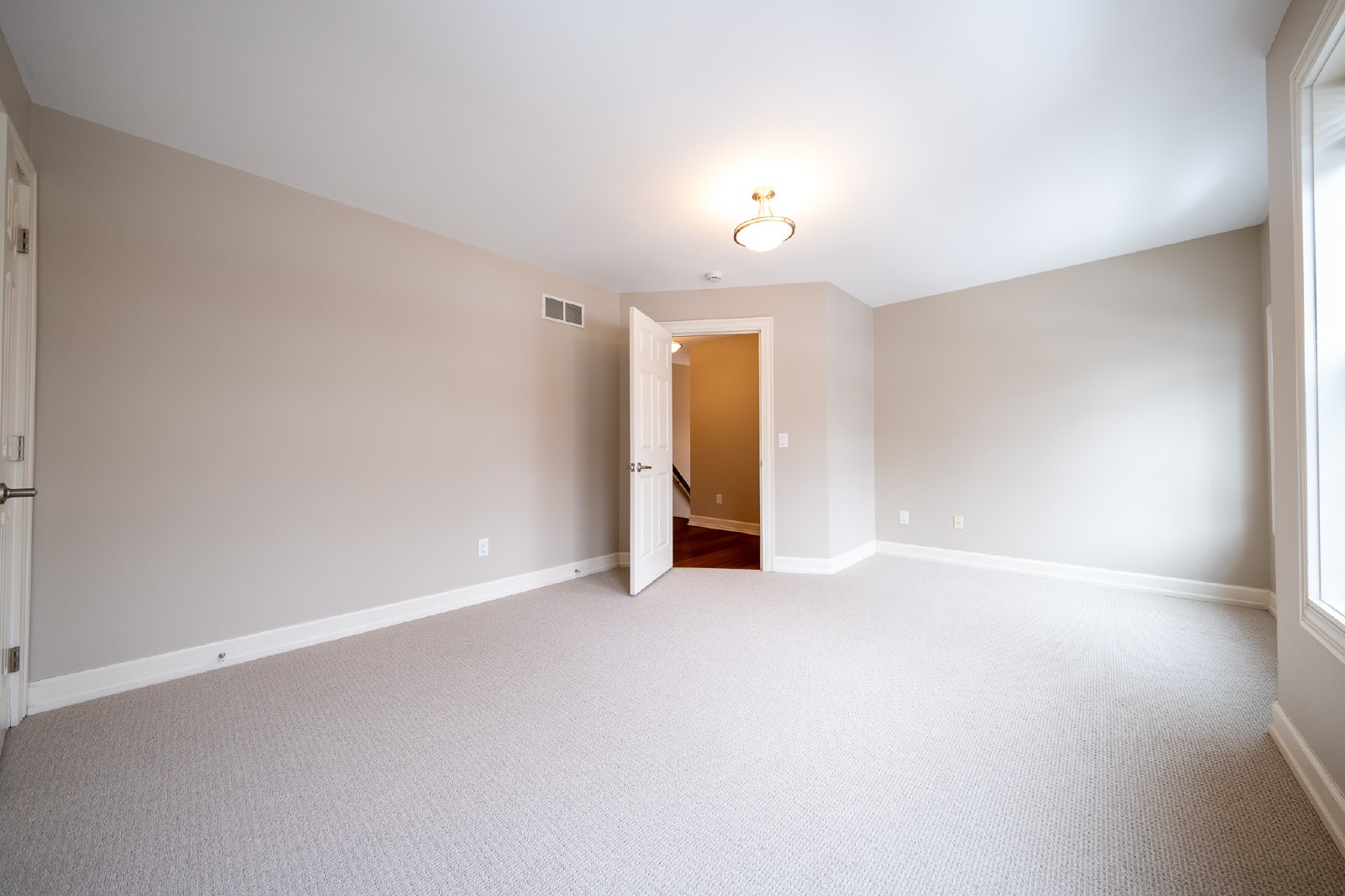 North Shore Drive, Orono (3290) MJ JS1 - 1 property image