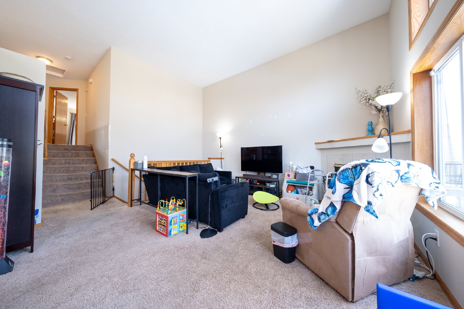 Cimarron Way, Rosemount (15124) LY MG1 **HWP** - 1 property image