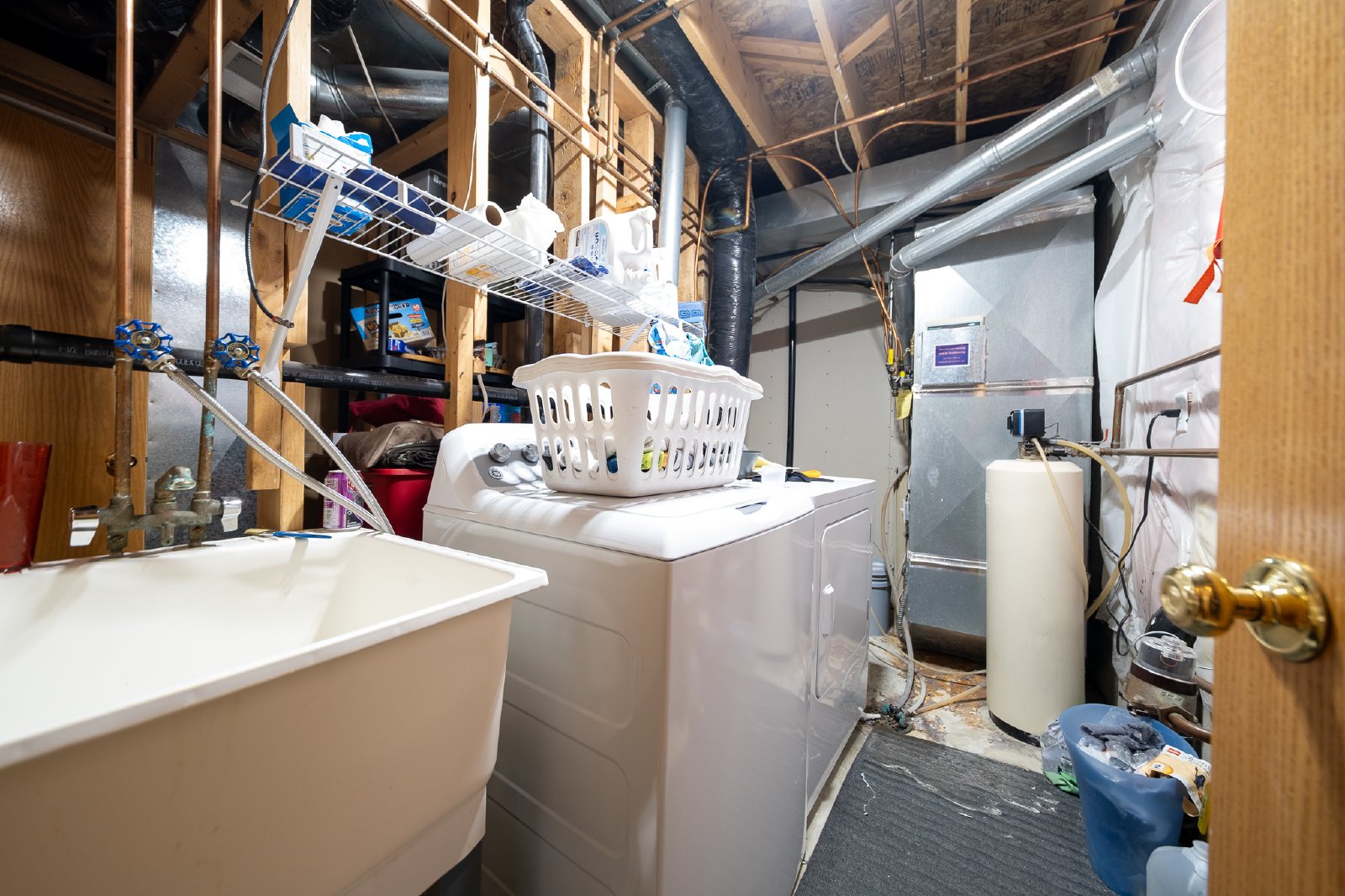 Cimarron Way, Rosemount (15124) LY MG1 **HWP** - 1 property image