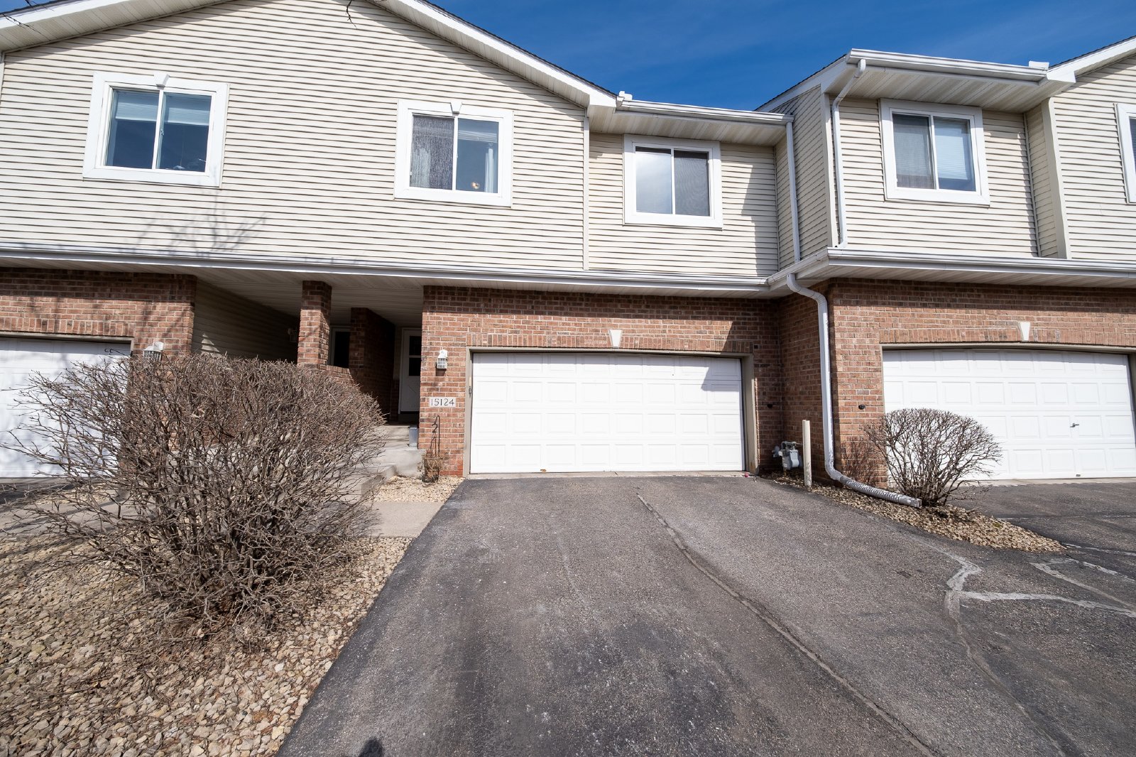 Cimarron Way, Rosemount (15124) LY MG1 **HWP** - 1 property image