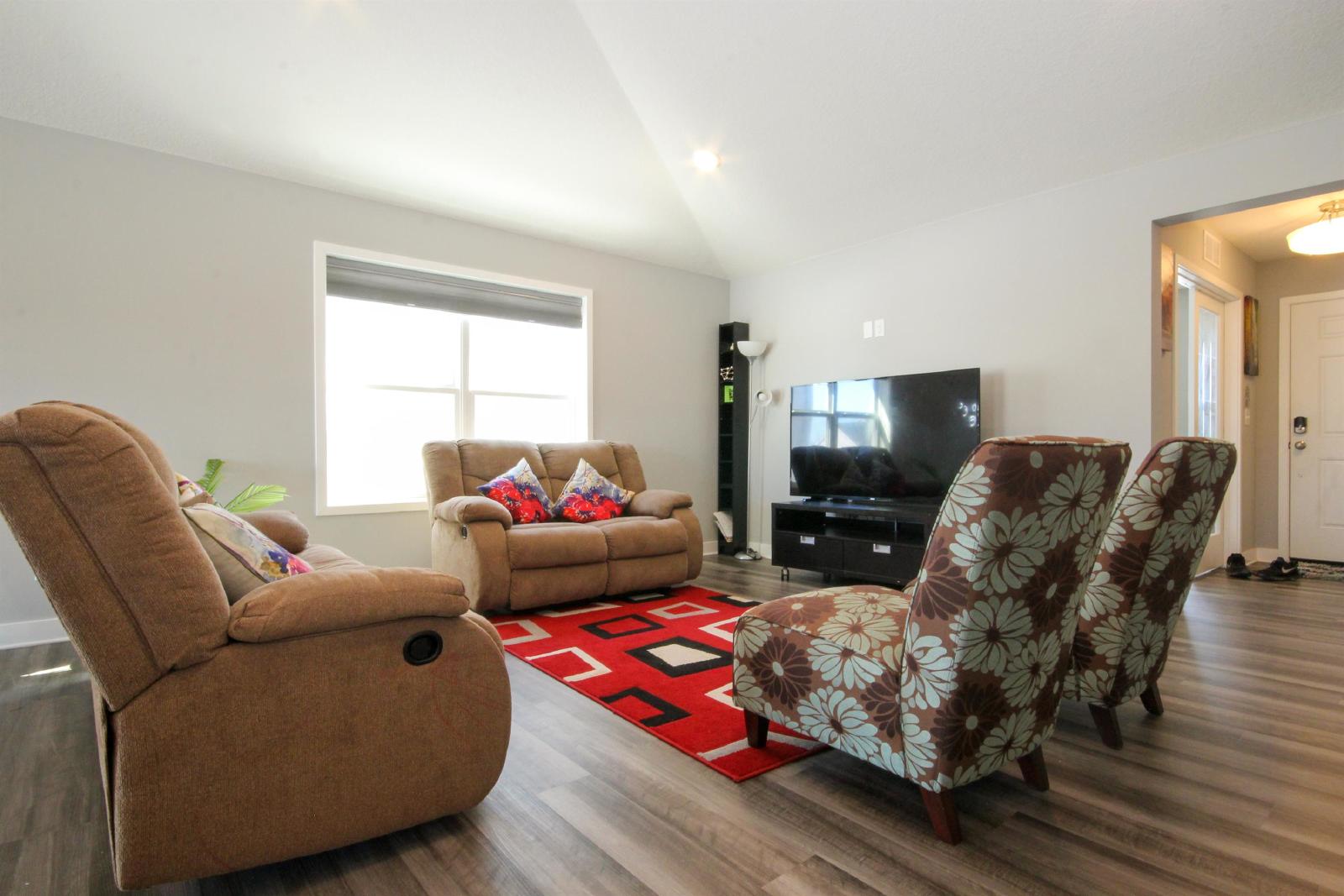 Arthur Court, Rosemount (1447) LS MG1 - 1 property image