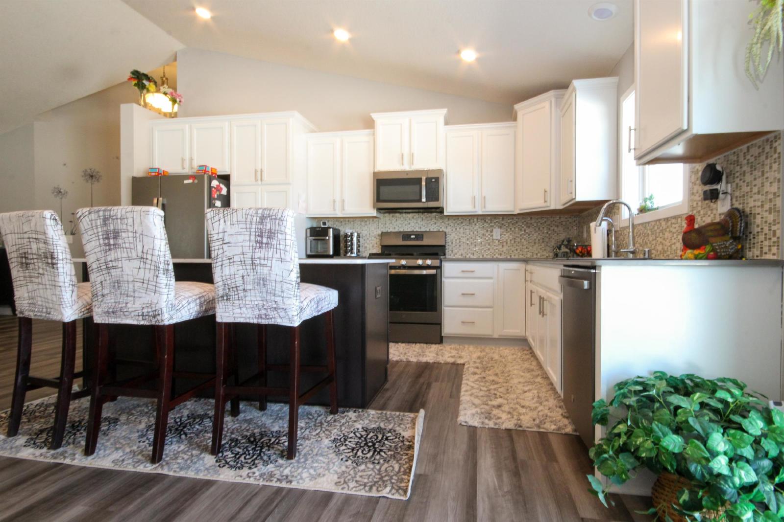 Arthur Court, Rosemount (1447) LS MG1 - 1 property image